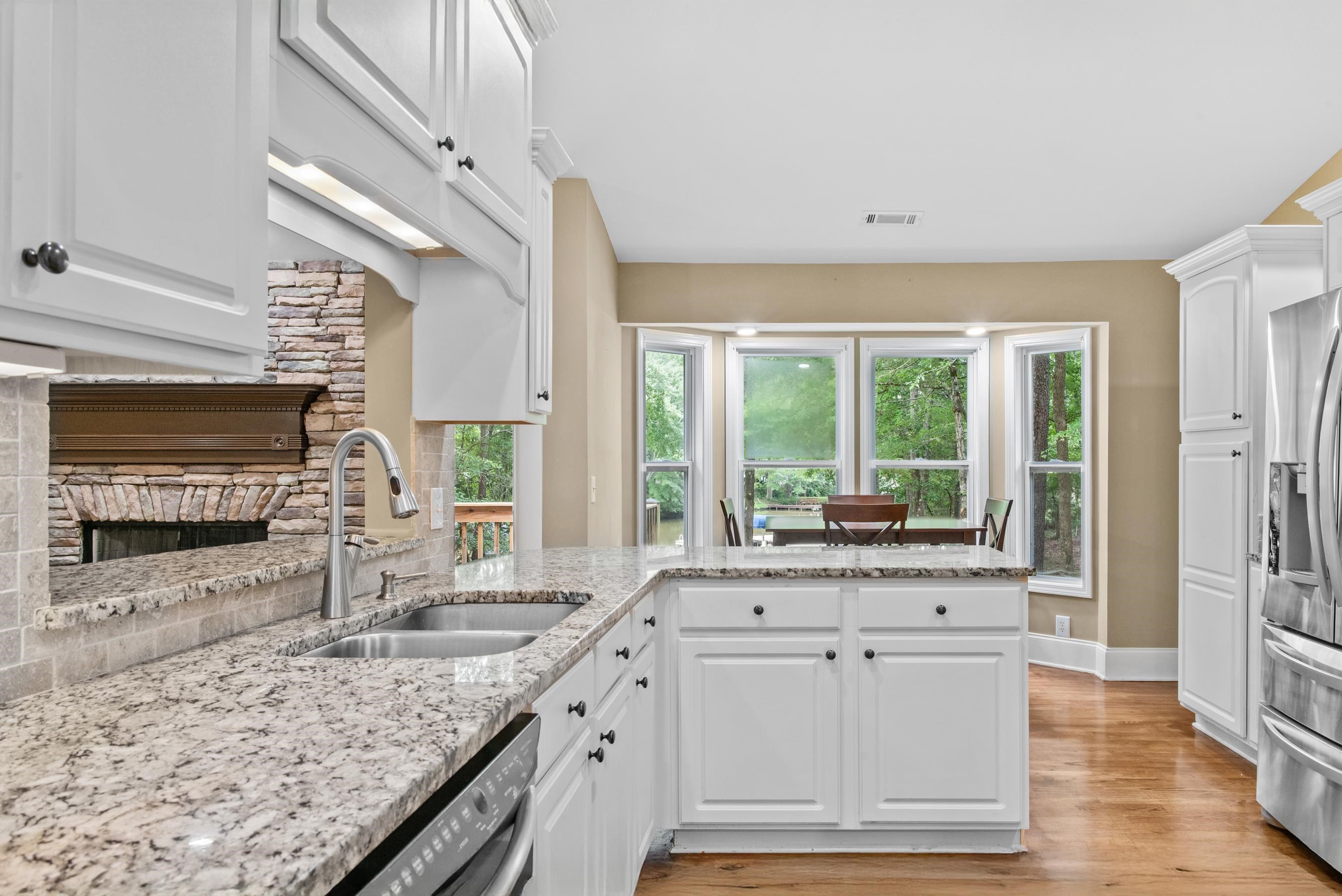 119 LULLWATER LANE