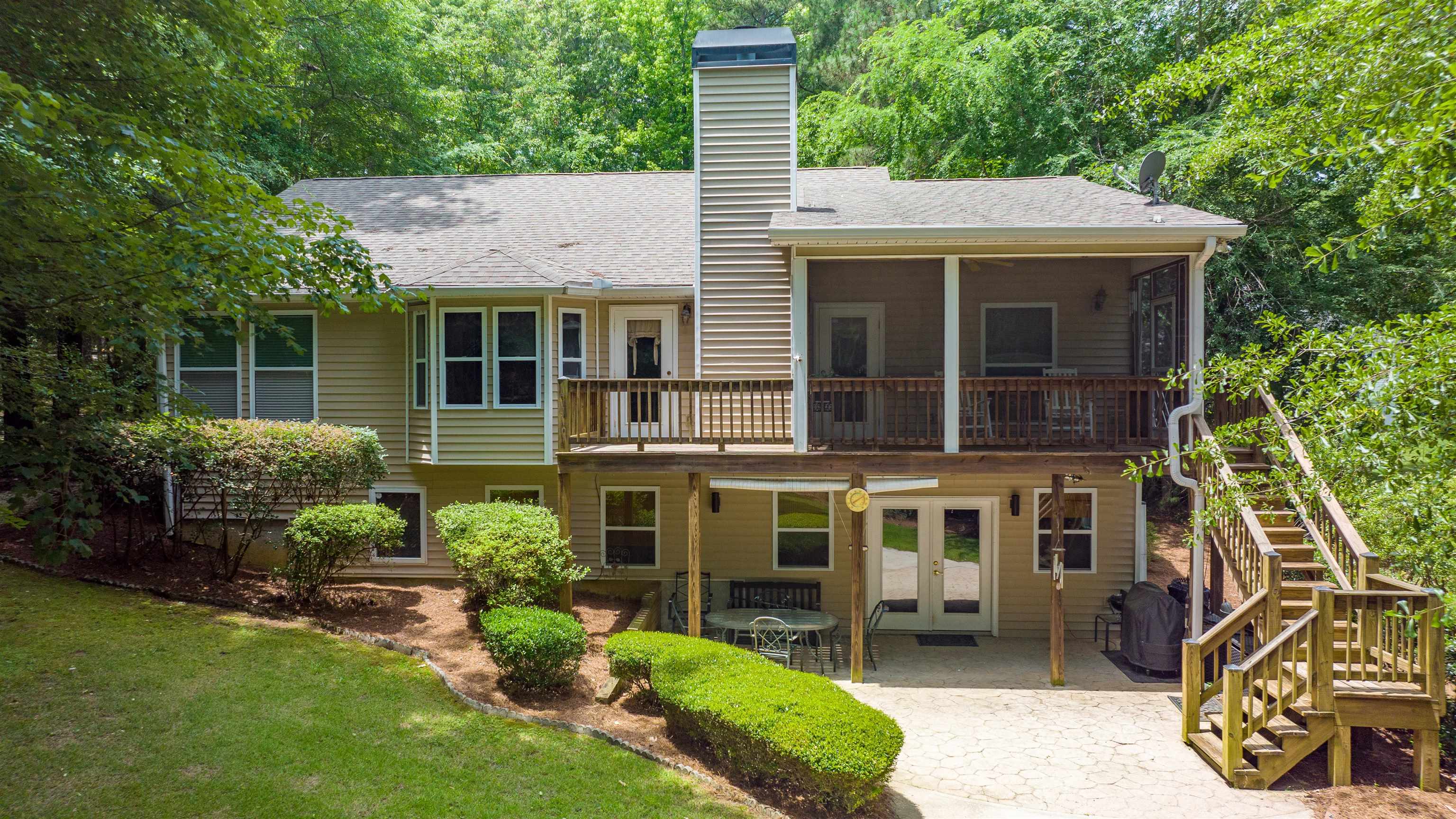 119 LULLWATER LANE