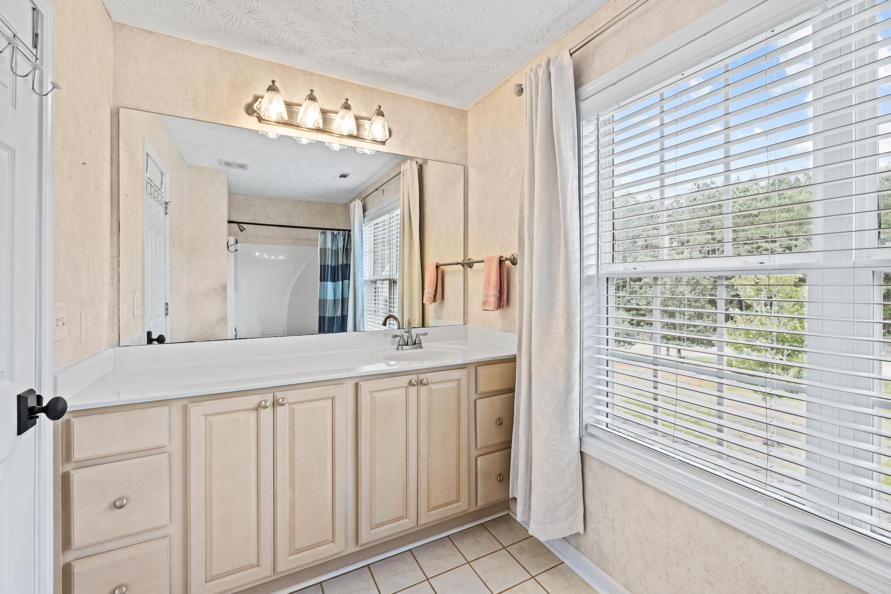 1470 DOUBLE BRIDGES ROAD