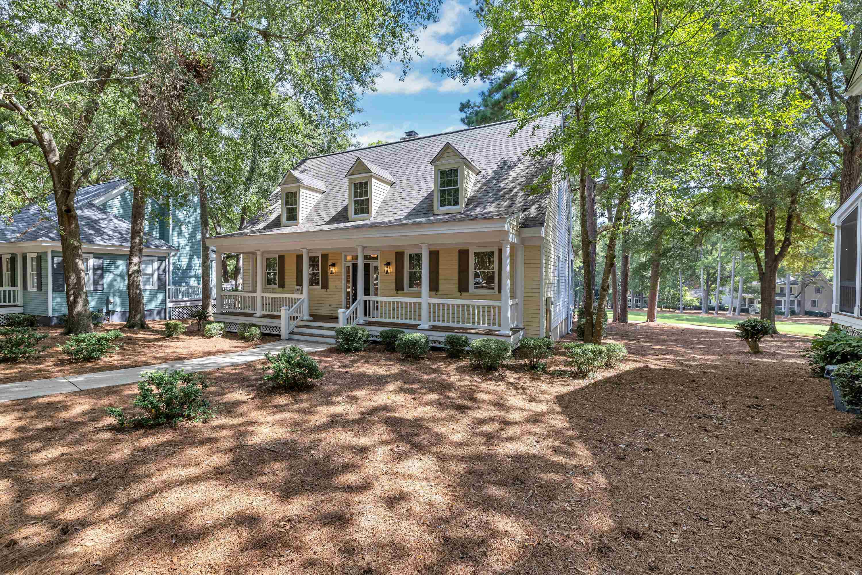 135 OAKTON SOUTH