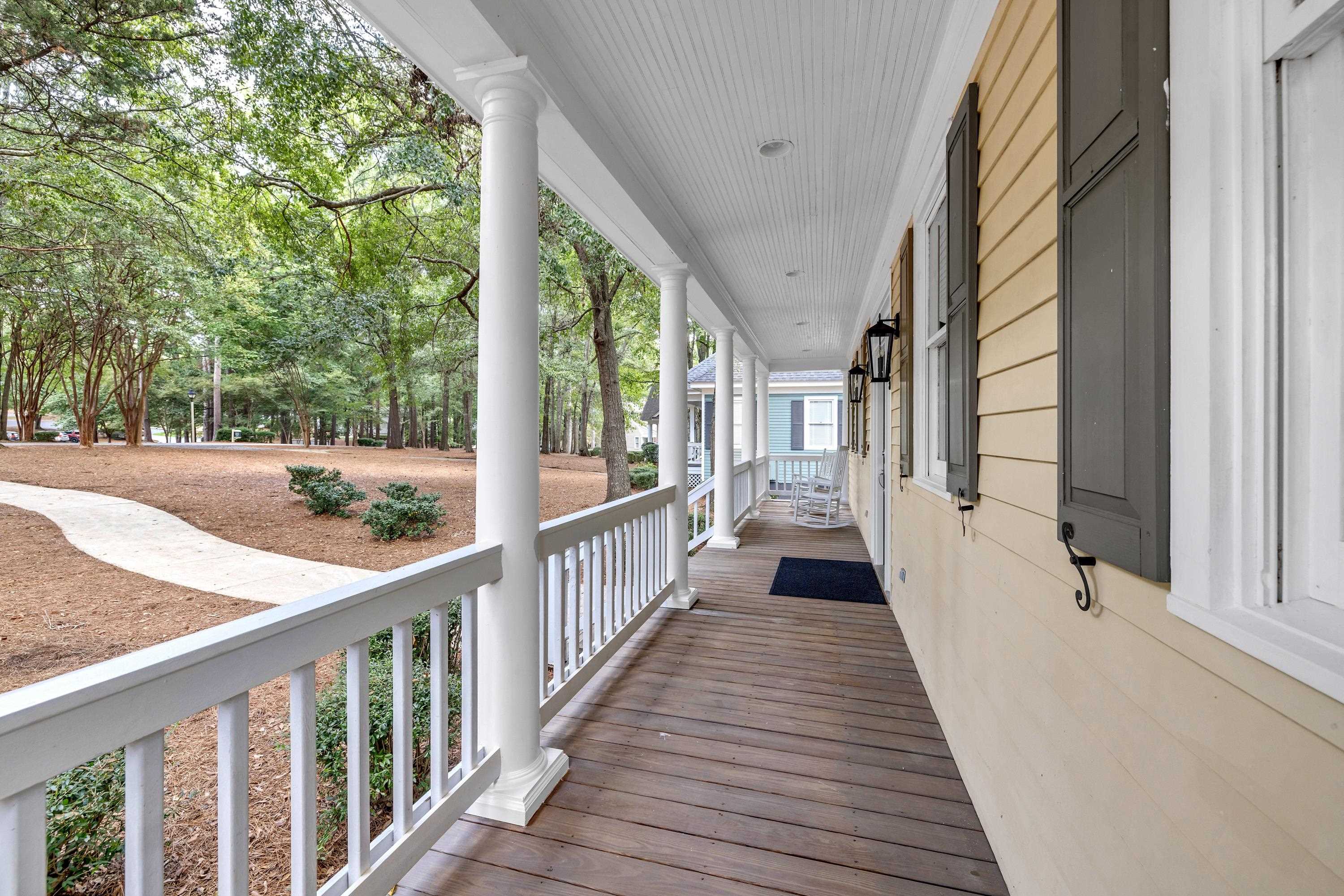 135 OAKTON SOUTH