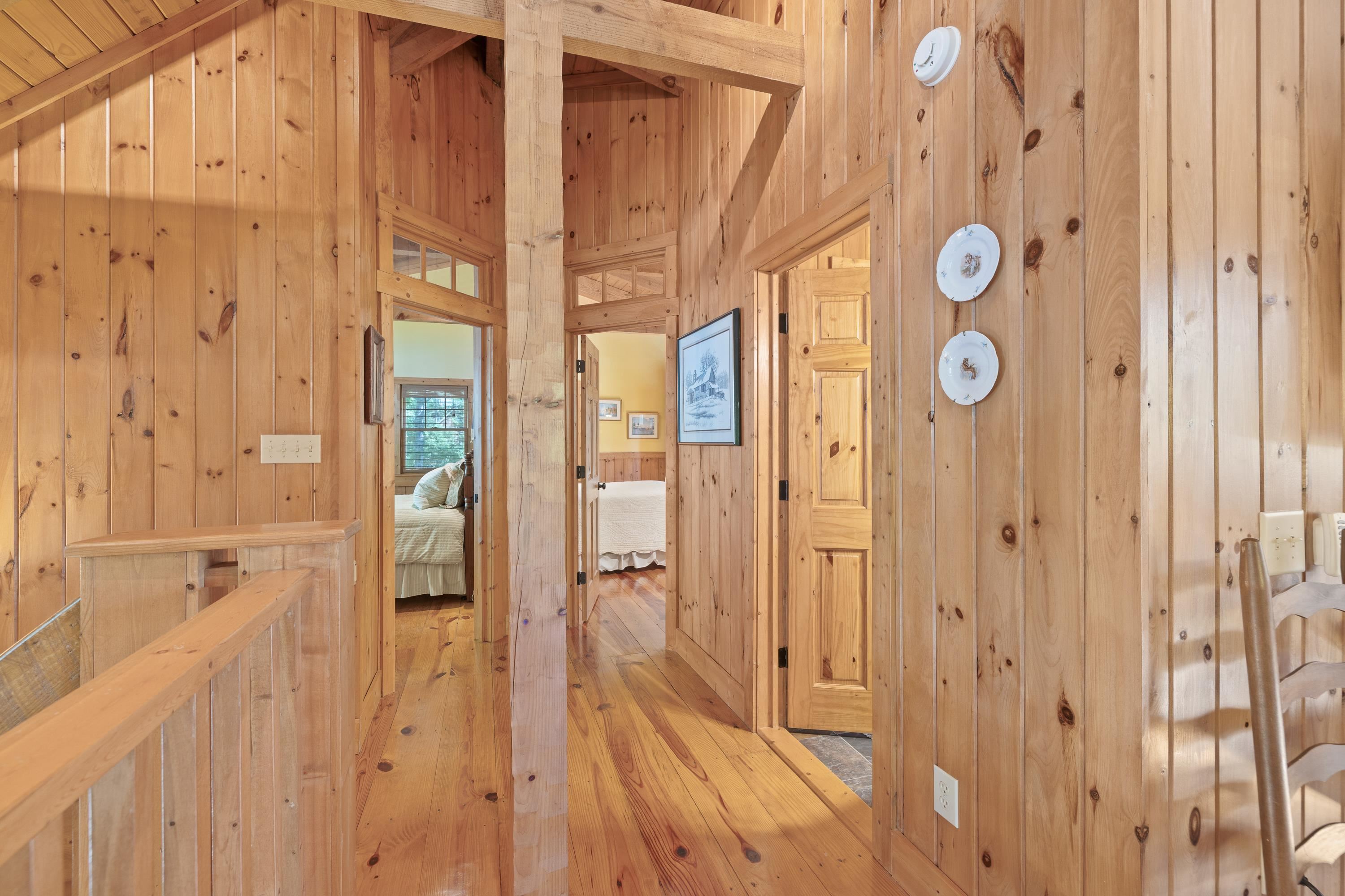 1011 LULLWATER COURT