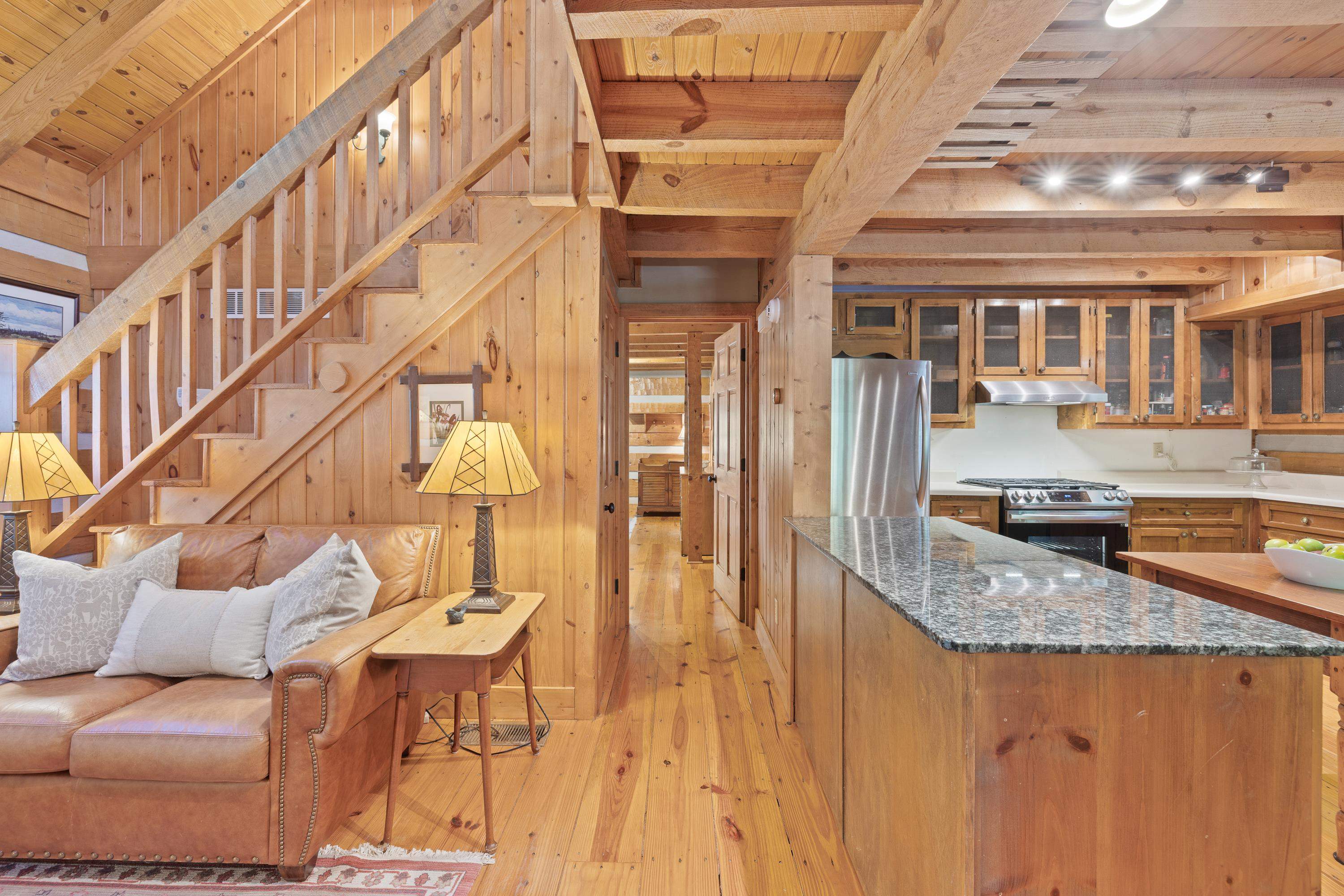 1011 LULLWATER COURT