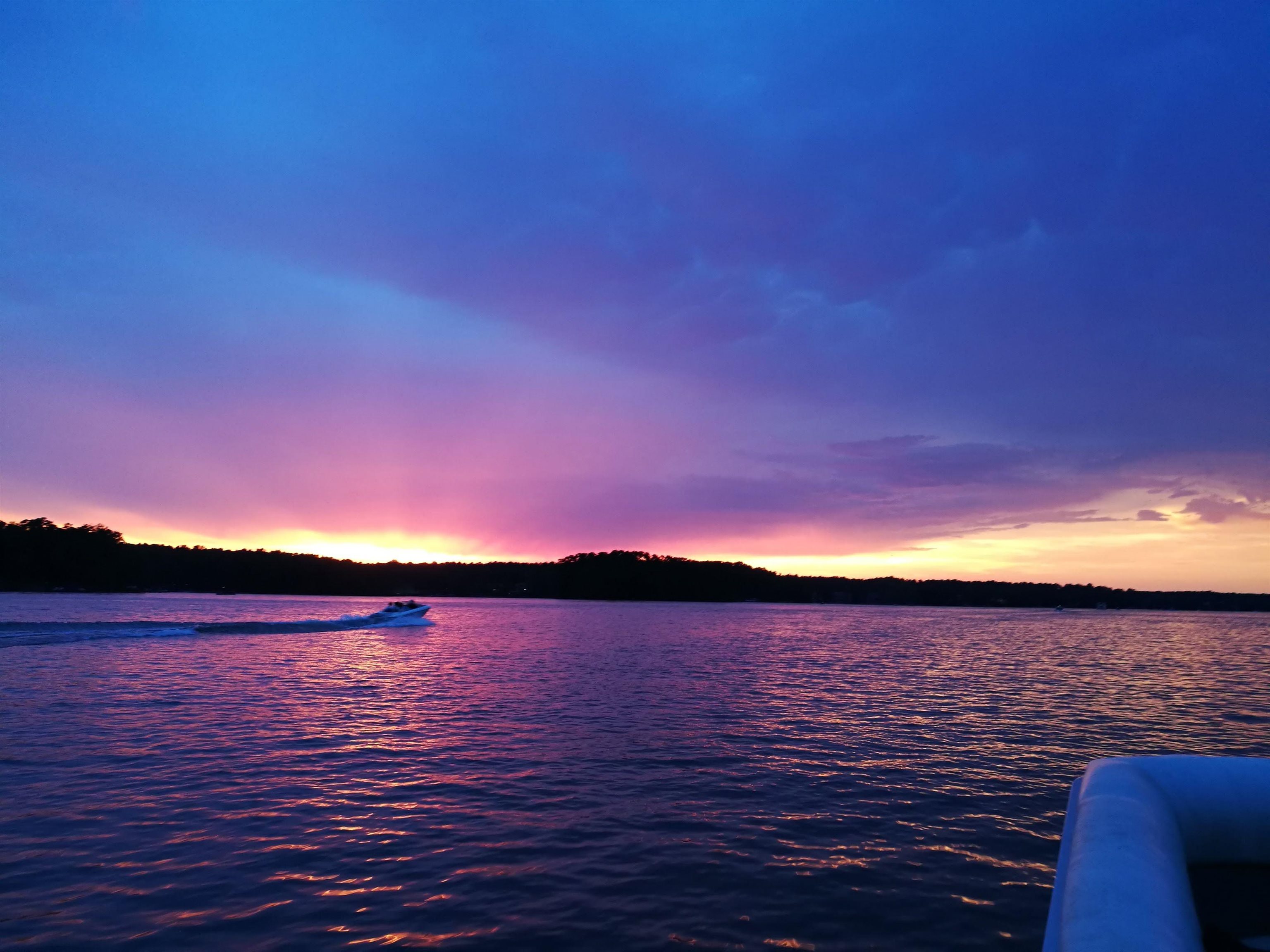 1011 LULLWATER COURT