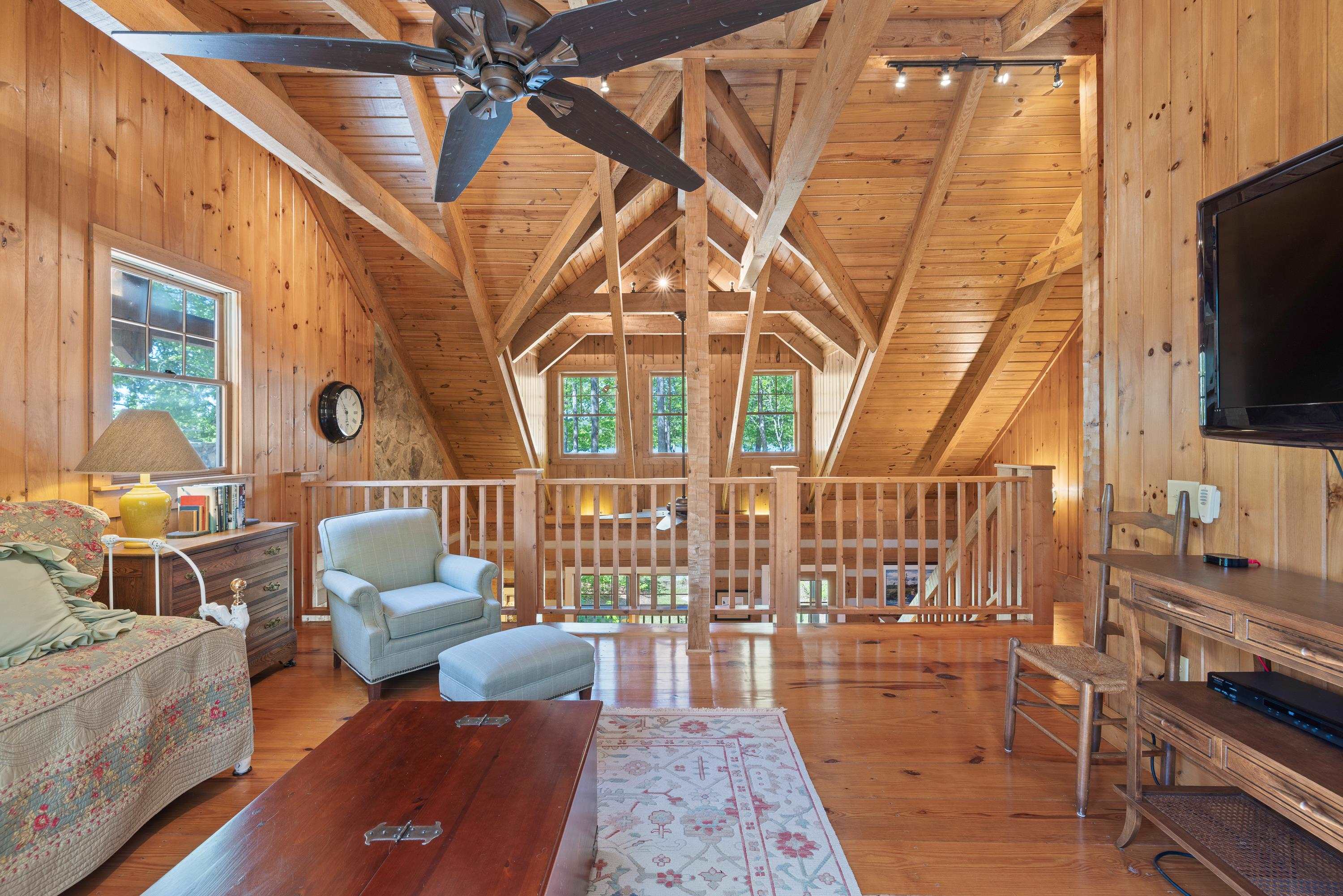 1011 LULLWATER COURT