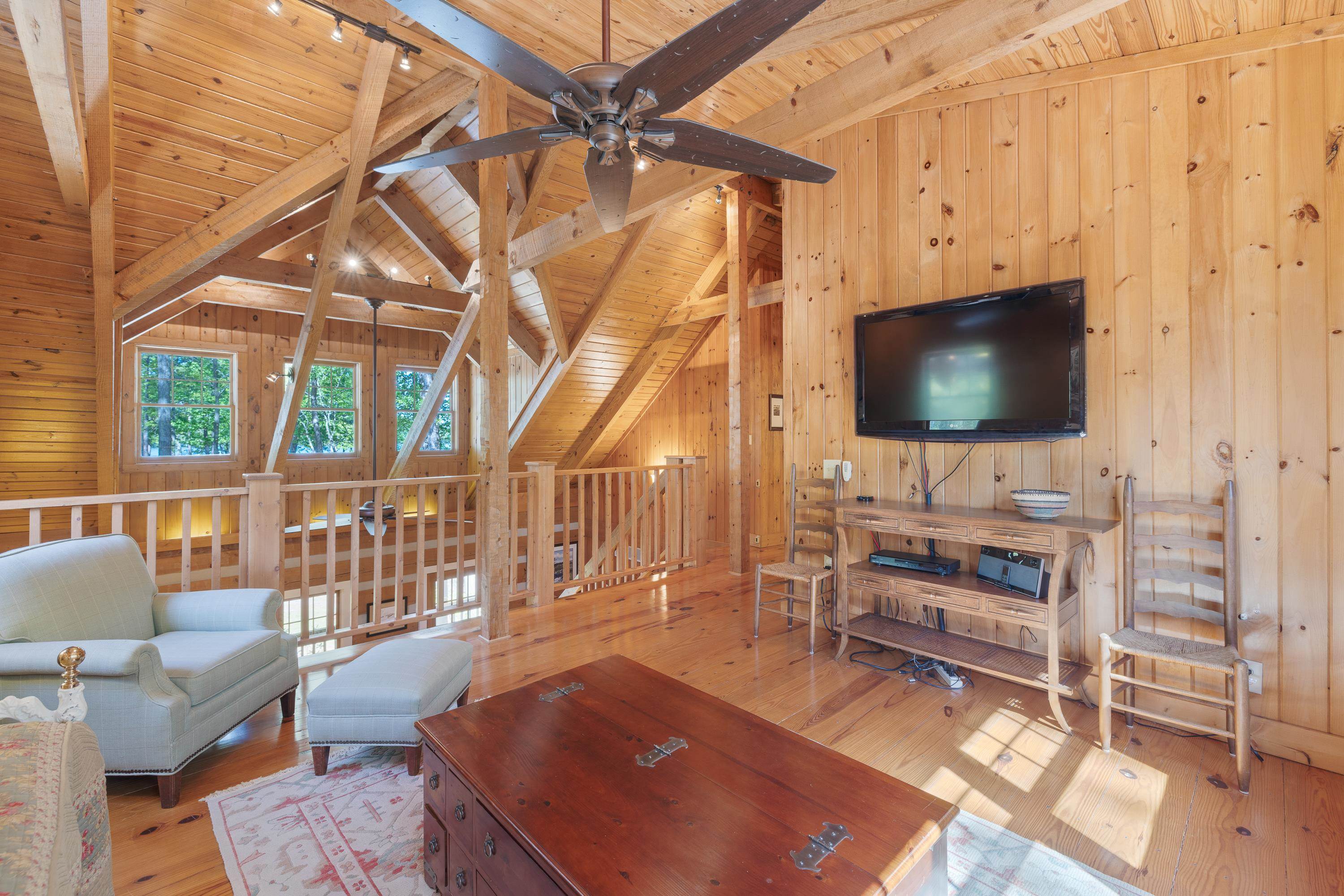 1011 LULLWATER COURT