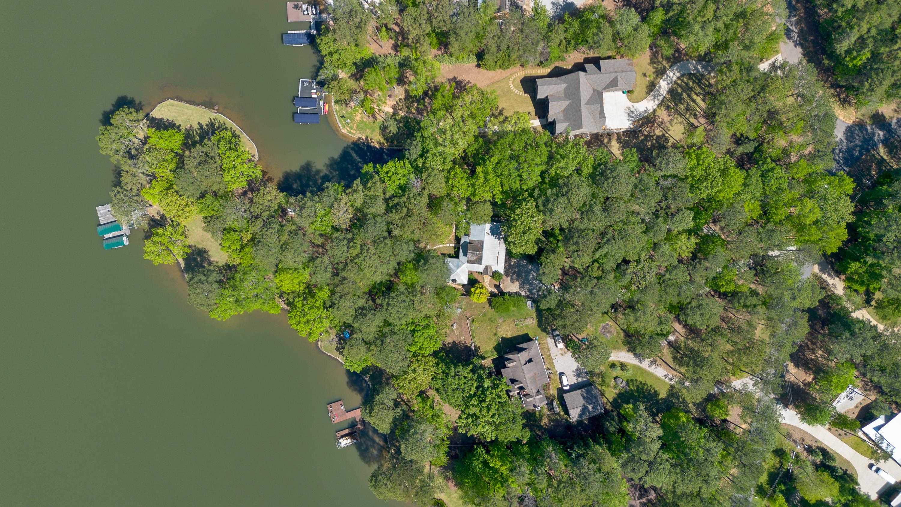 1011 LULLWATER COURT