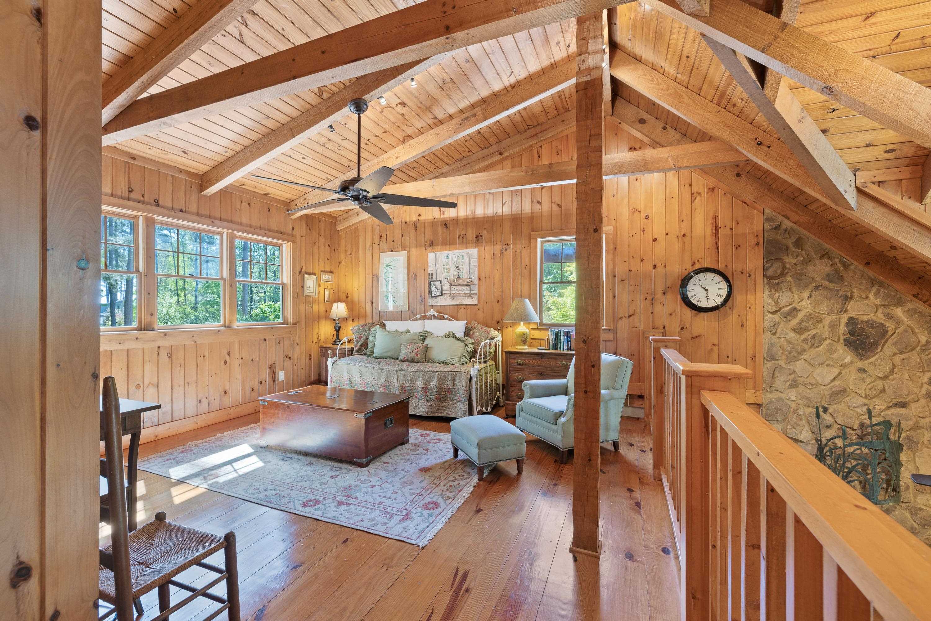 1011 LULLWATER COURT