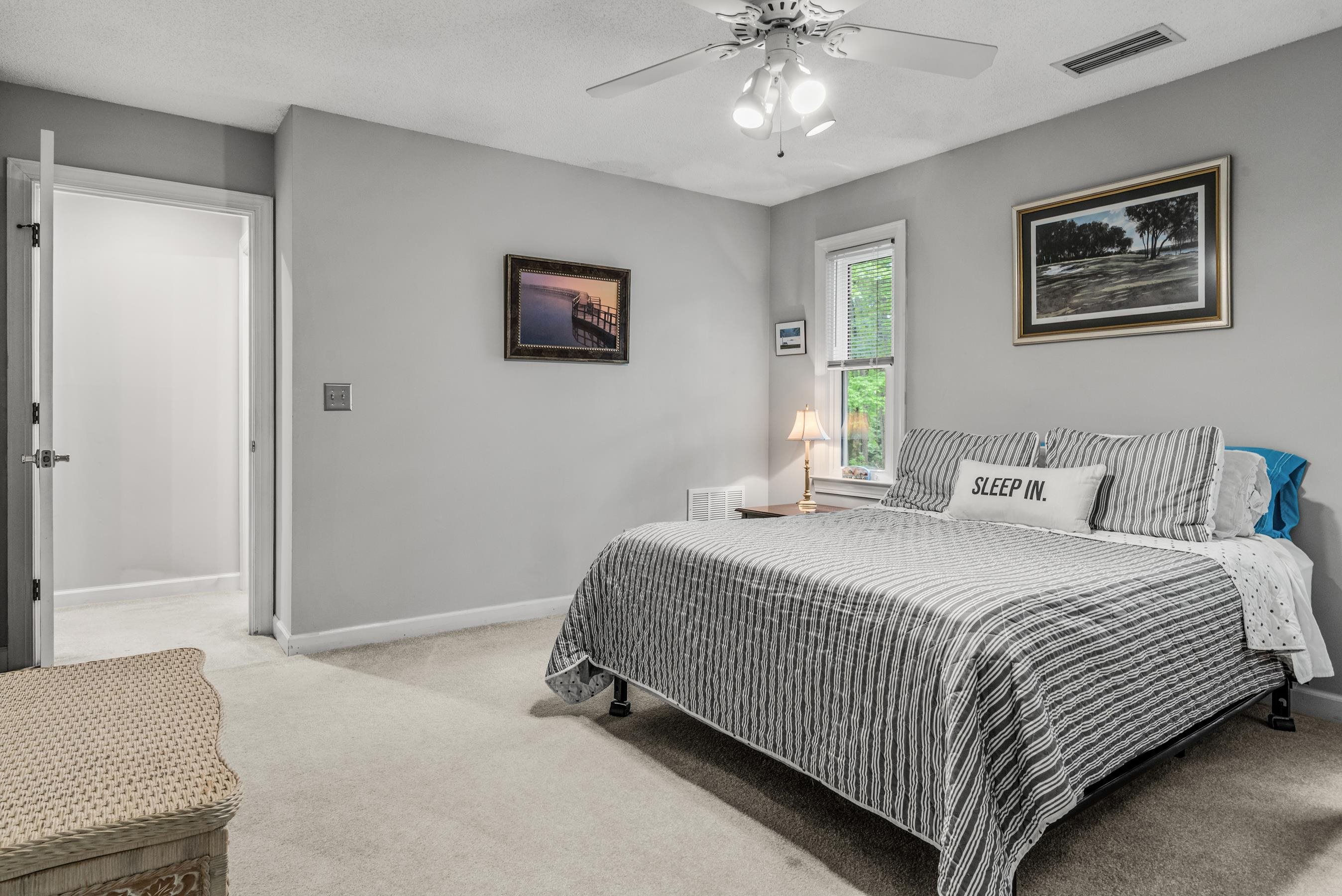 1404 CLUB DRIVE