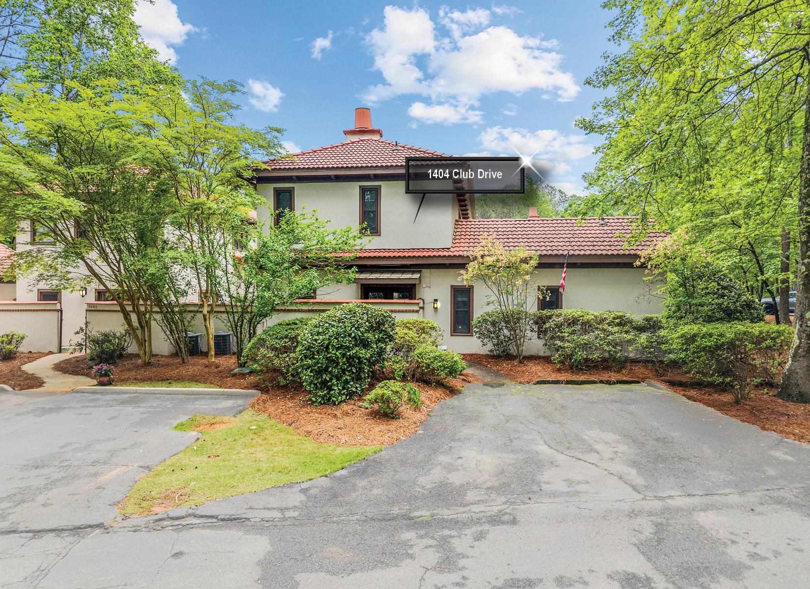 1404 CLUB DRIVE
