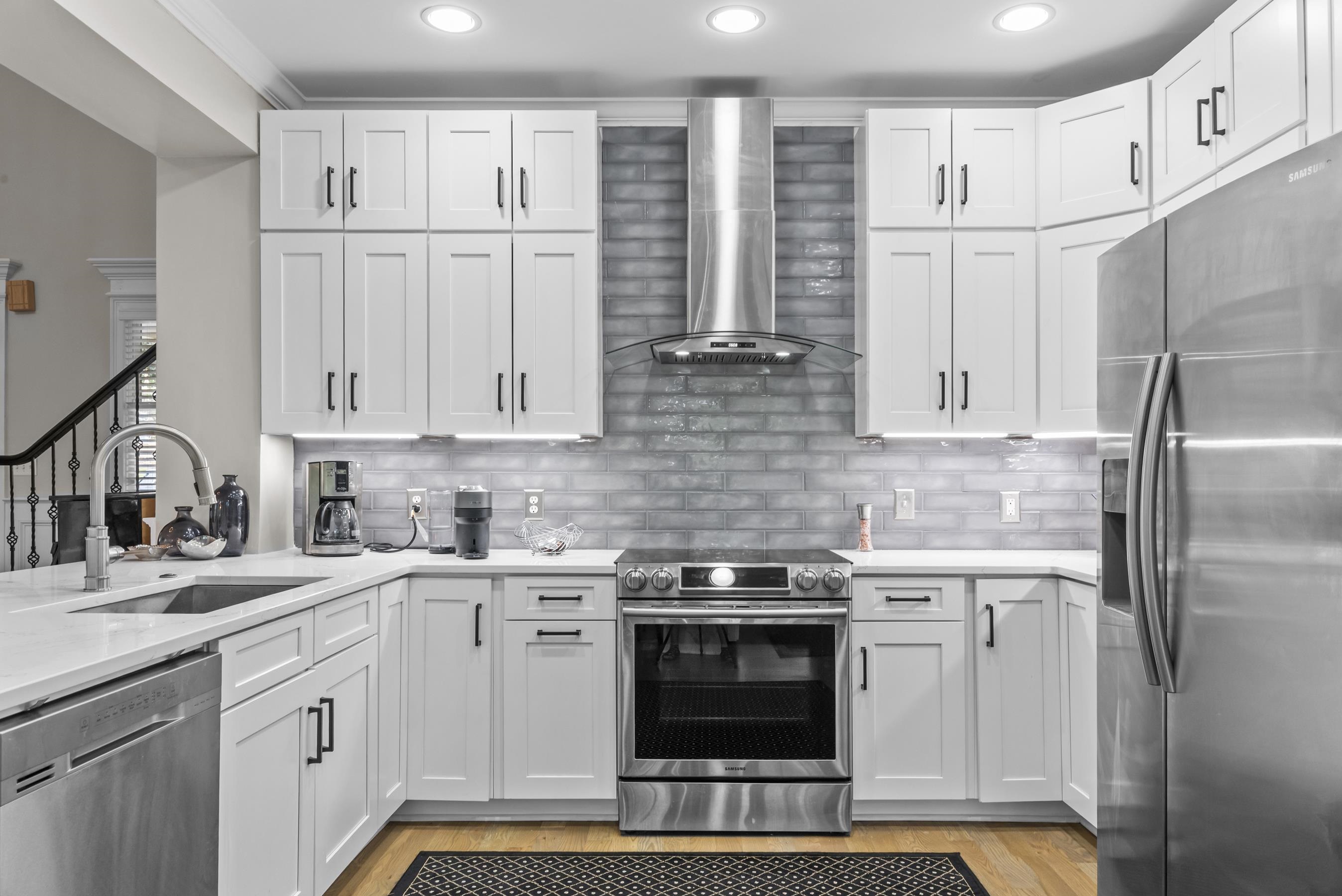 1134 HARBOR RIDGE DRIVE