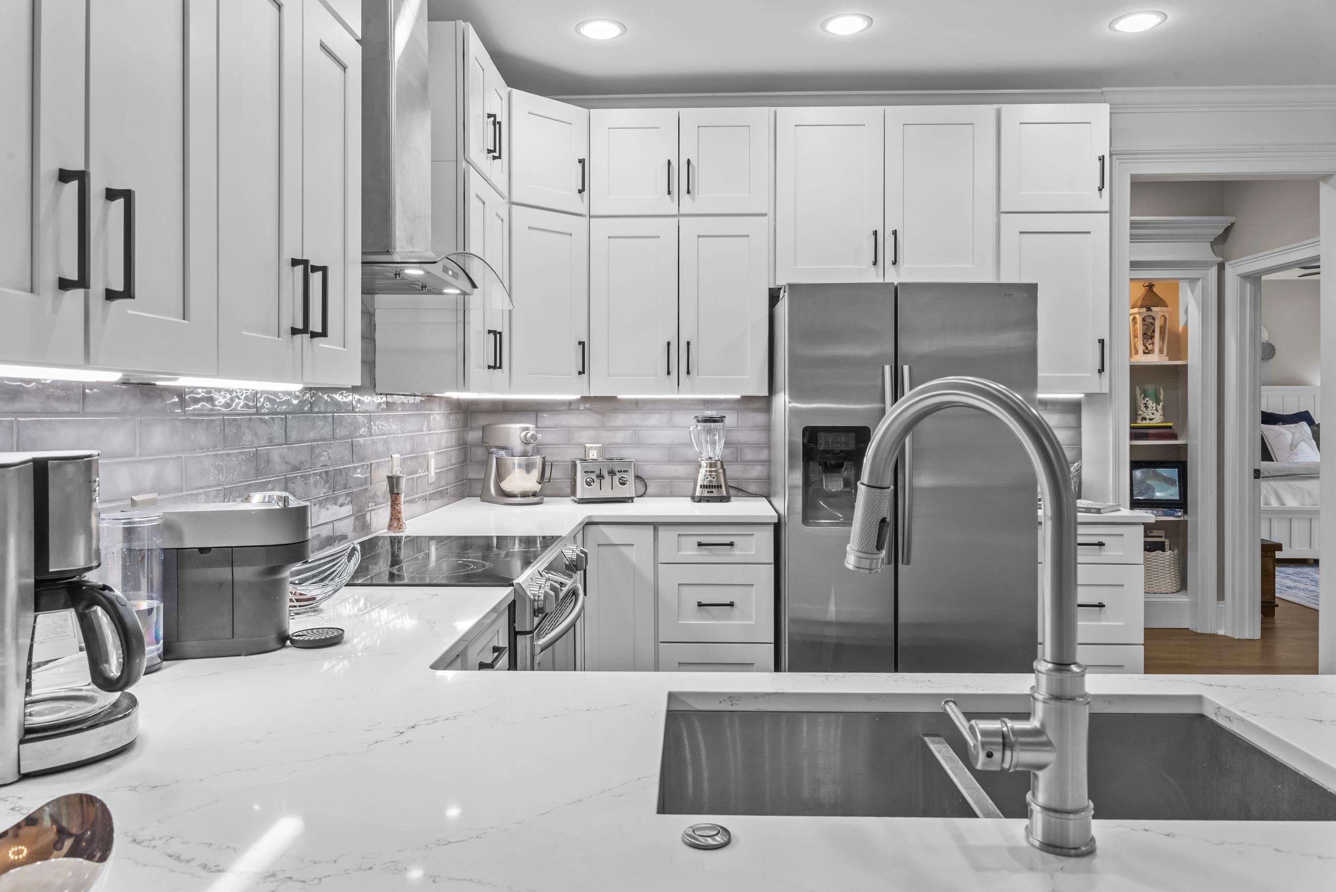 1134 HARBOR RIDGE DRIVE