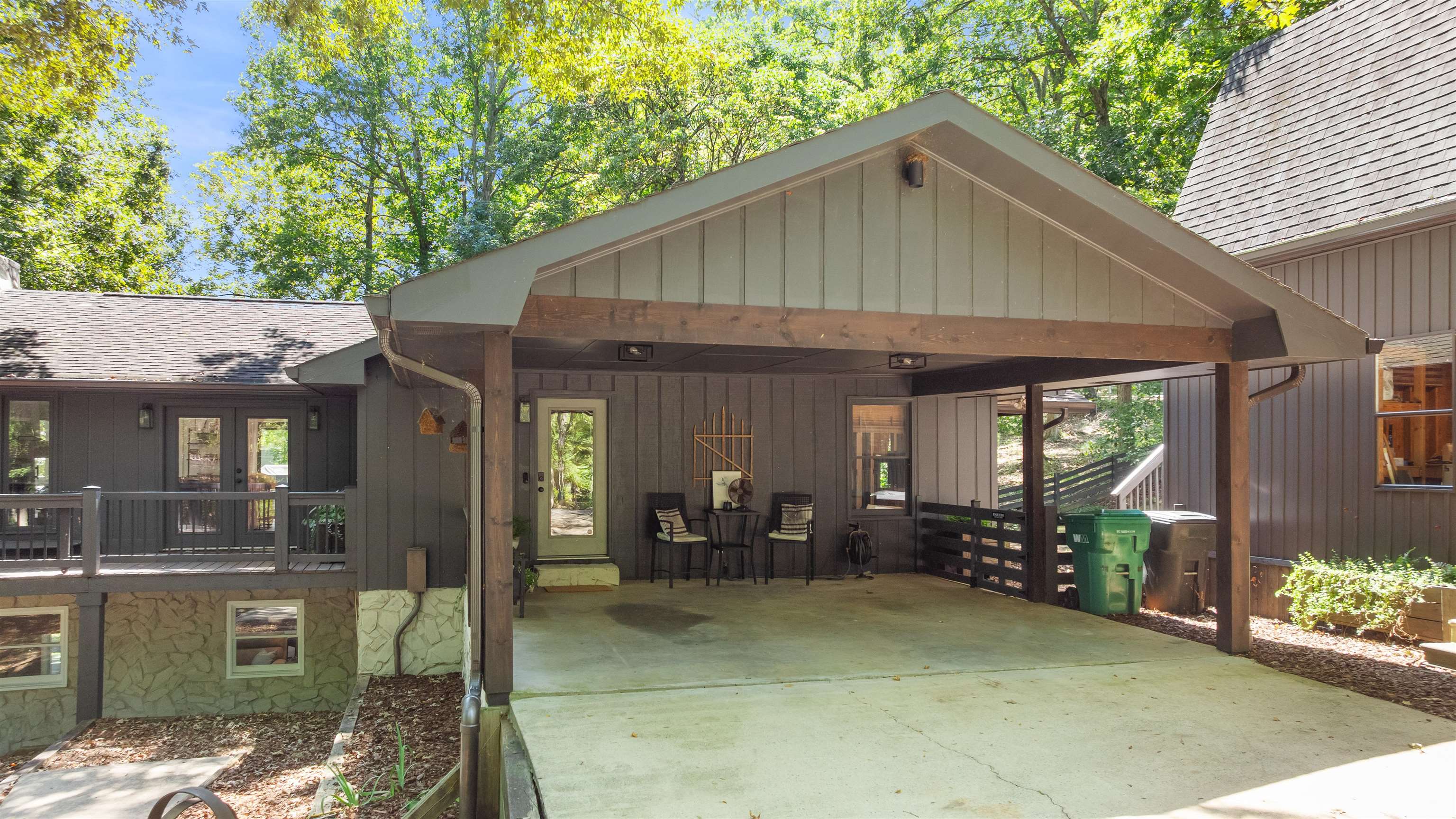 105 OAK HILL CIRCLE, Eatonton