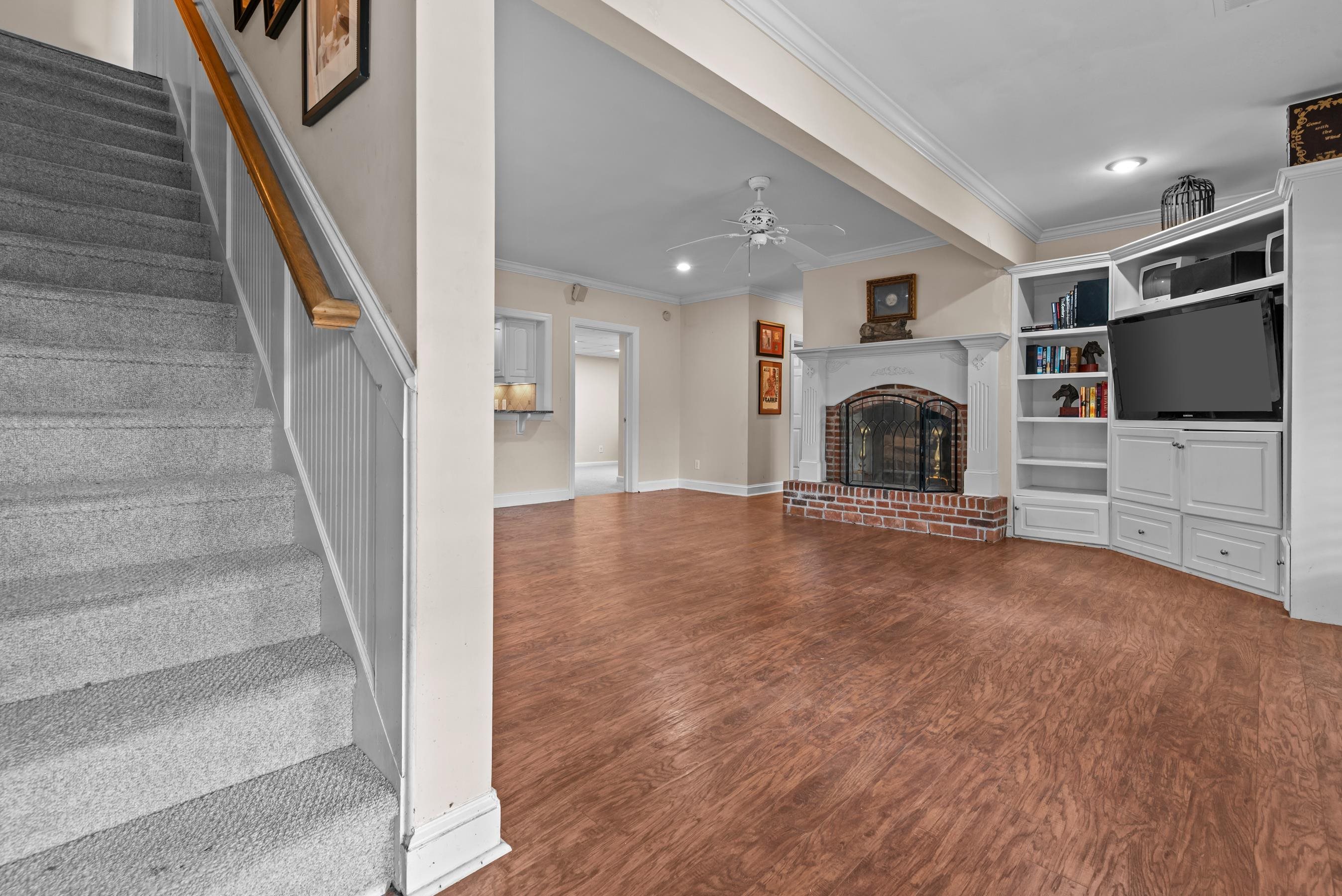 1651 LIGHTHOUSE CIRCLE