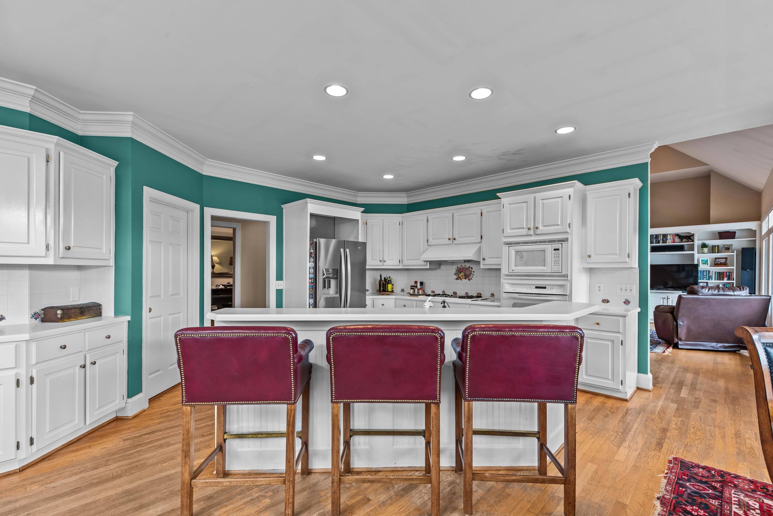 1651 LIGHTHOUSE CIRCLE