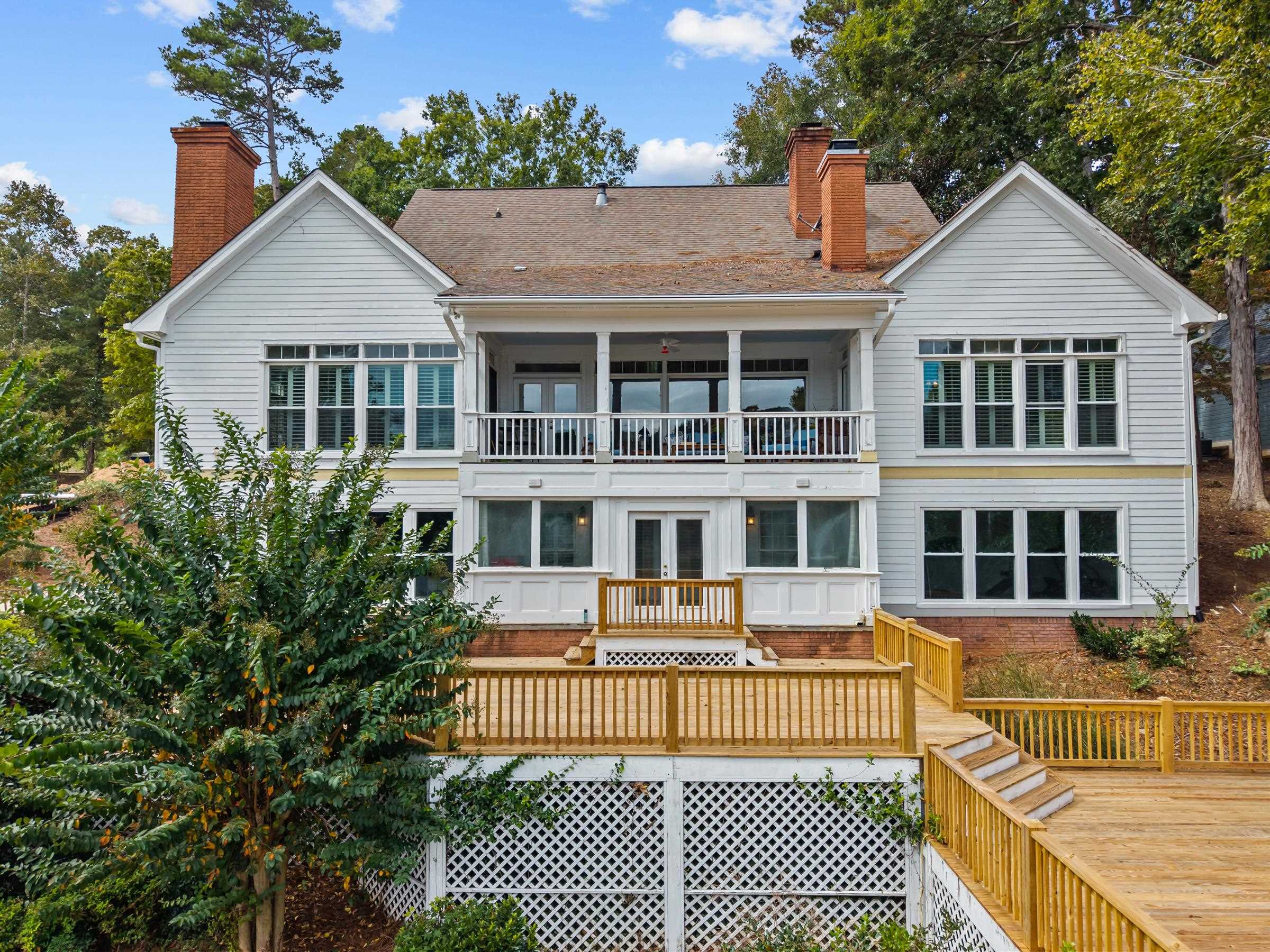 1651 LIGHTHOUSE CIRCLE