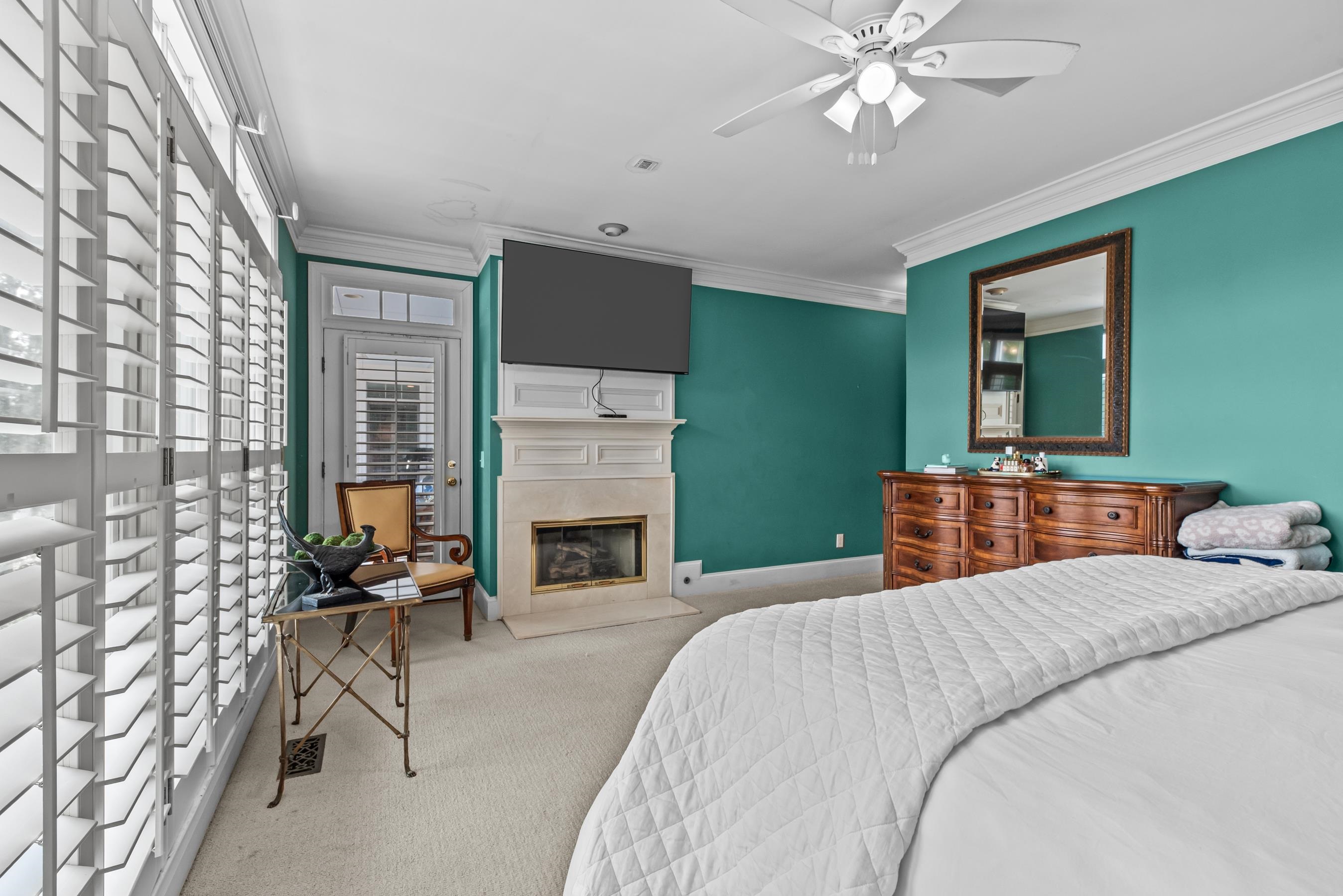 1651 LIGHTHOUSE CIRCLE