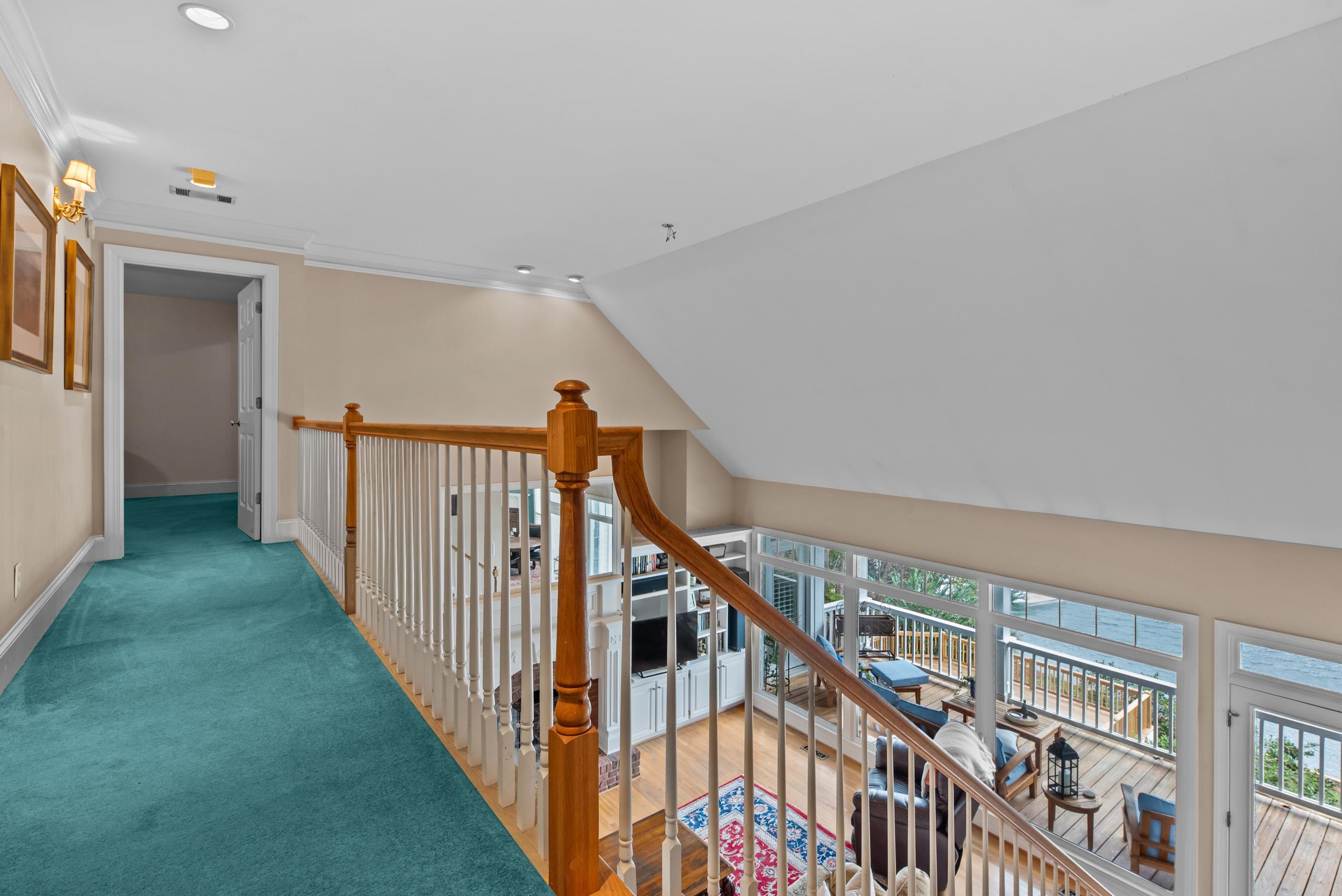 1651 LIGHTHOUSE CIRCLE