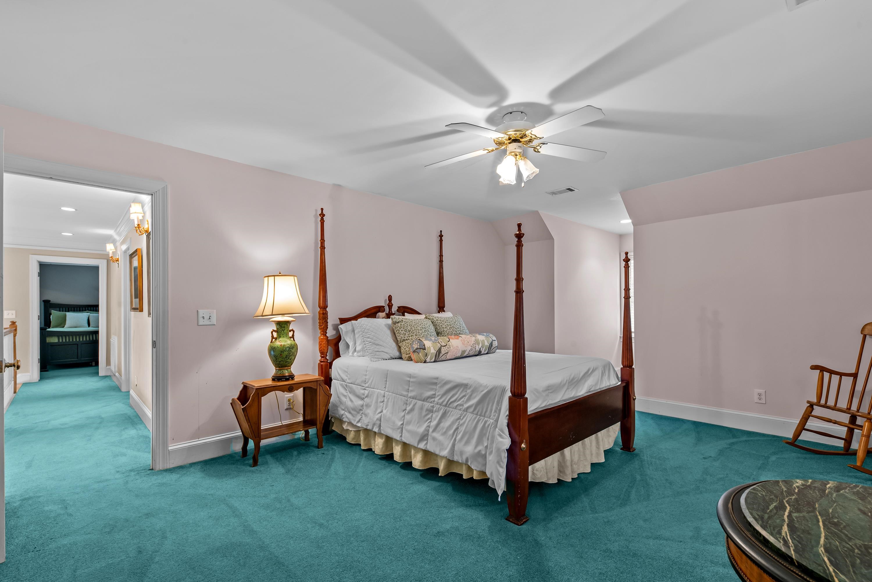 1651 LIGHTHOUSE CIRCLE