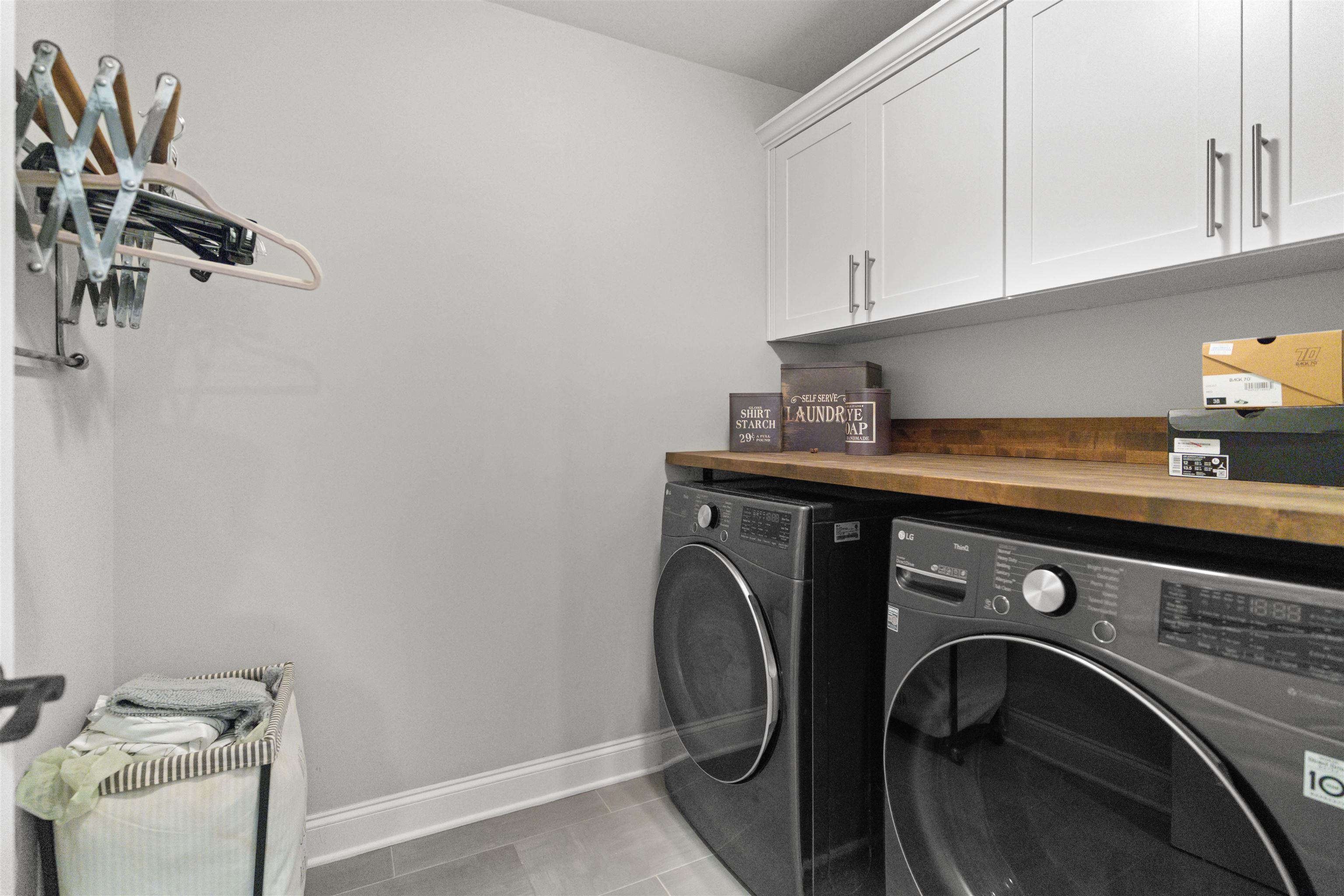 1380 CARRIAGE RIDGE DRIVE, Greensboro