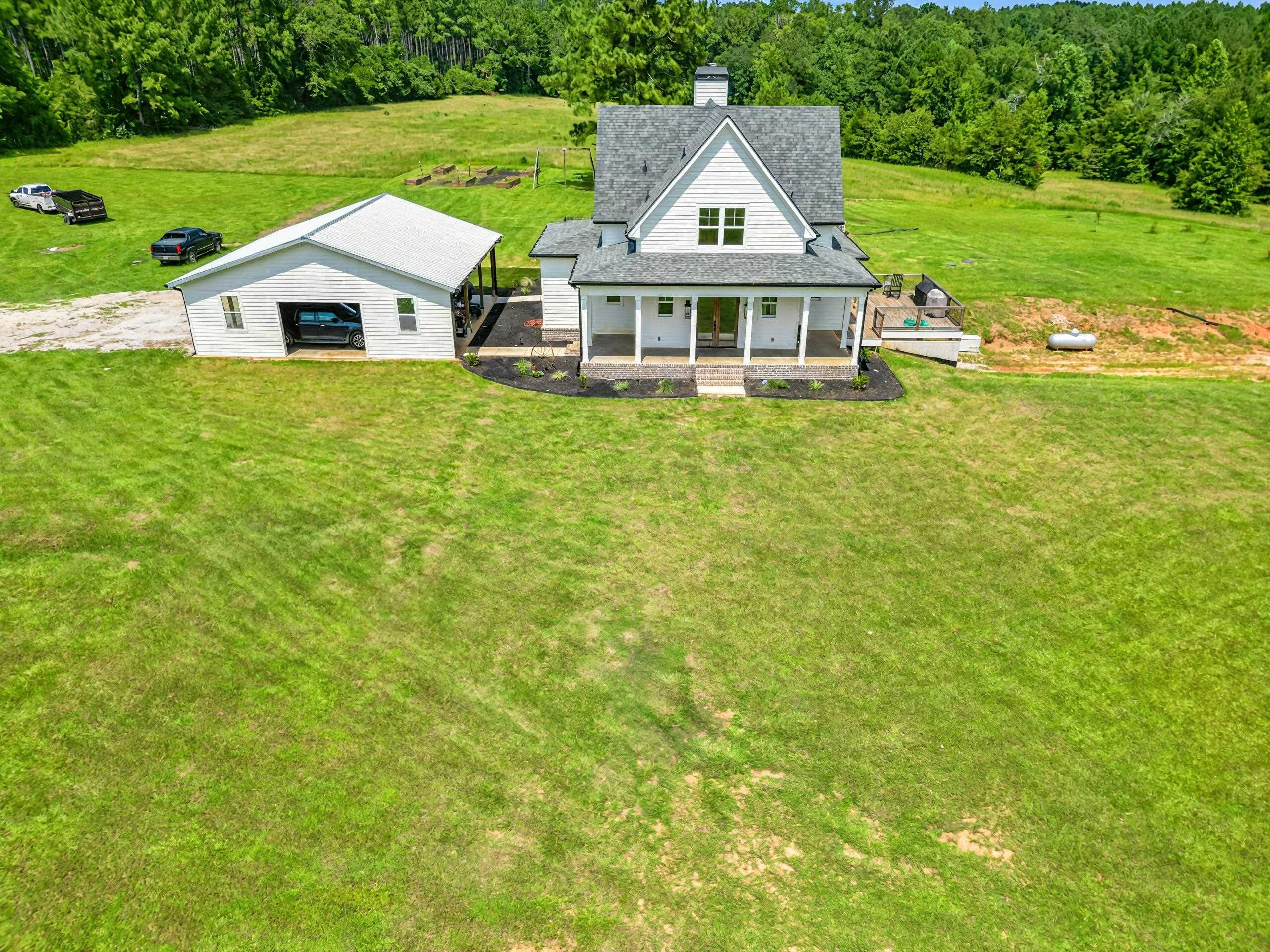 2711 JORDANS MILL RD