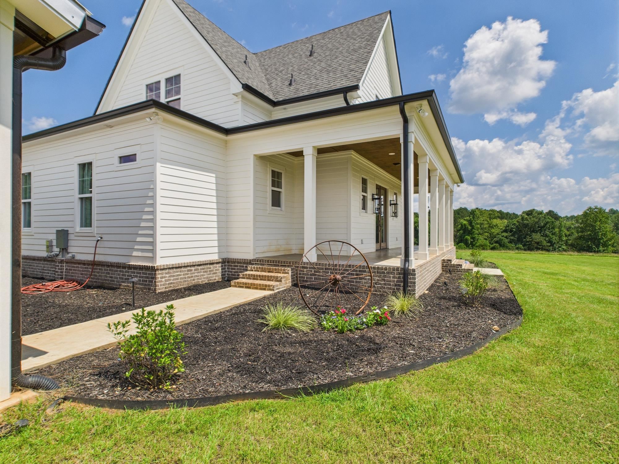 2711 JORDANS MILL RD