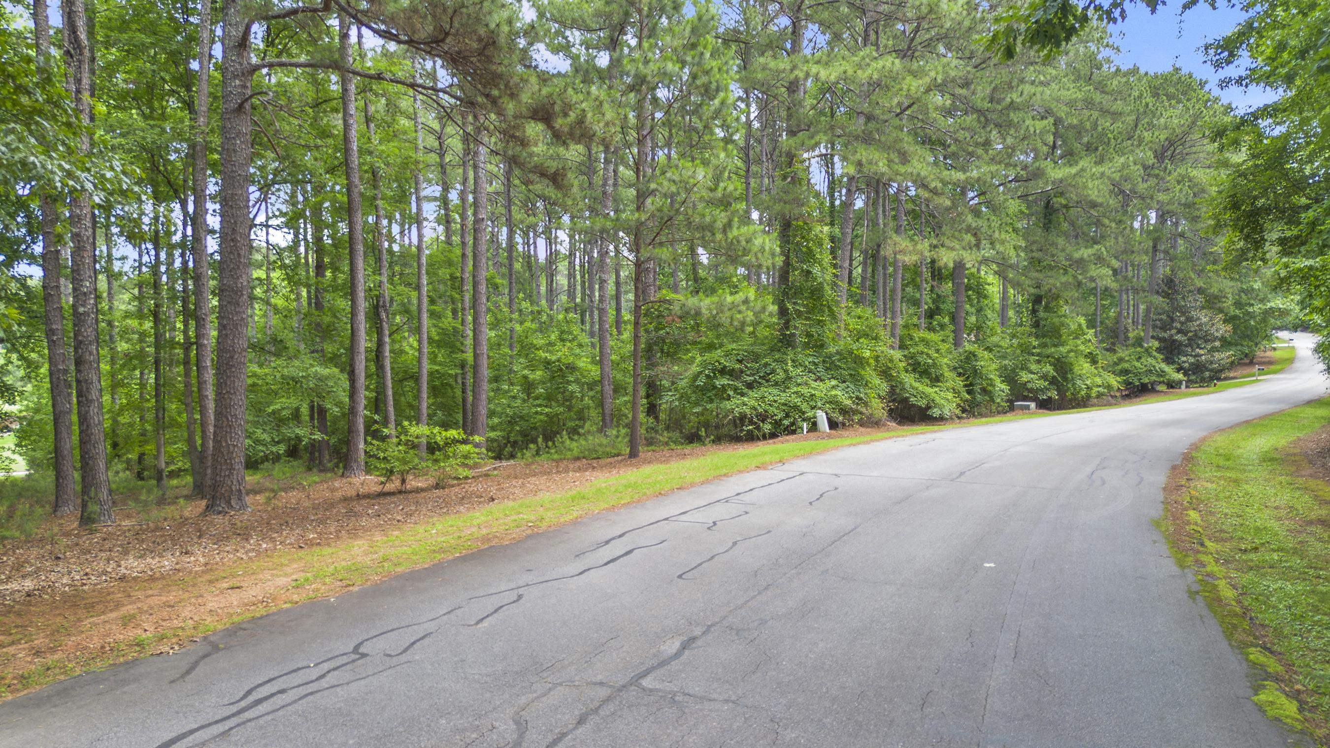 144 HOPETON LANE # 12