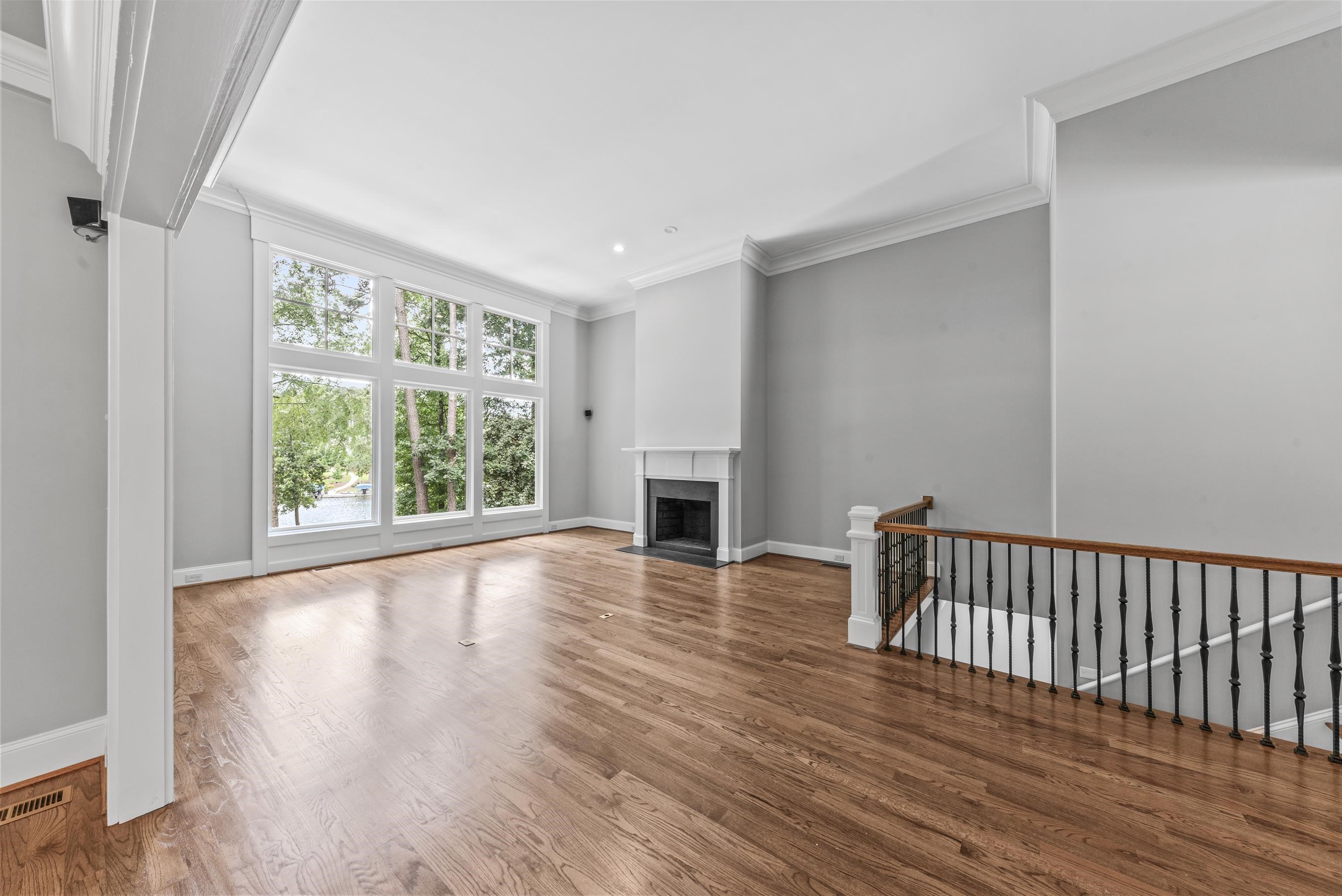 1370 WINGED FOOT DRIVE