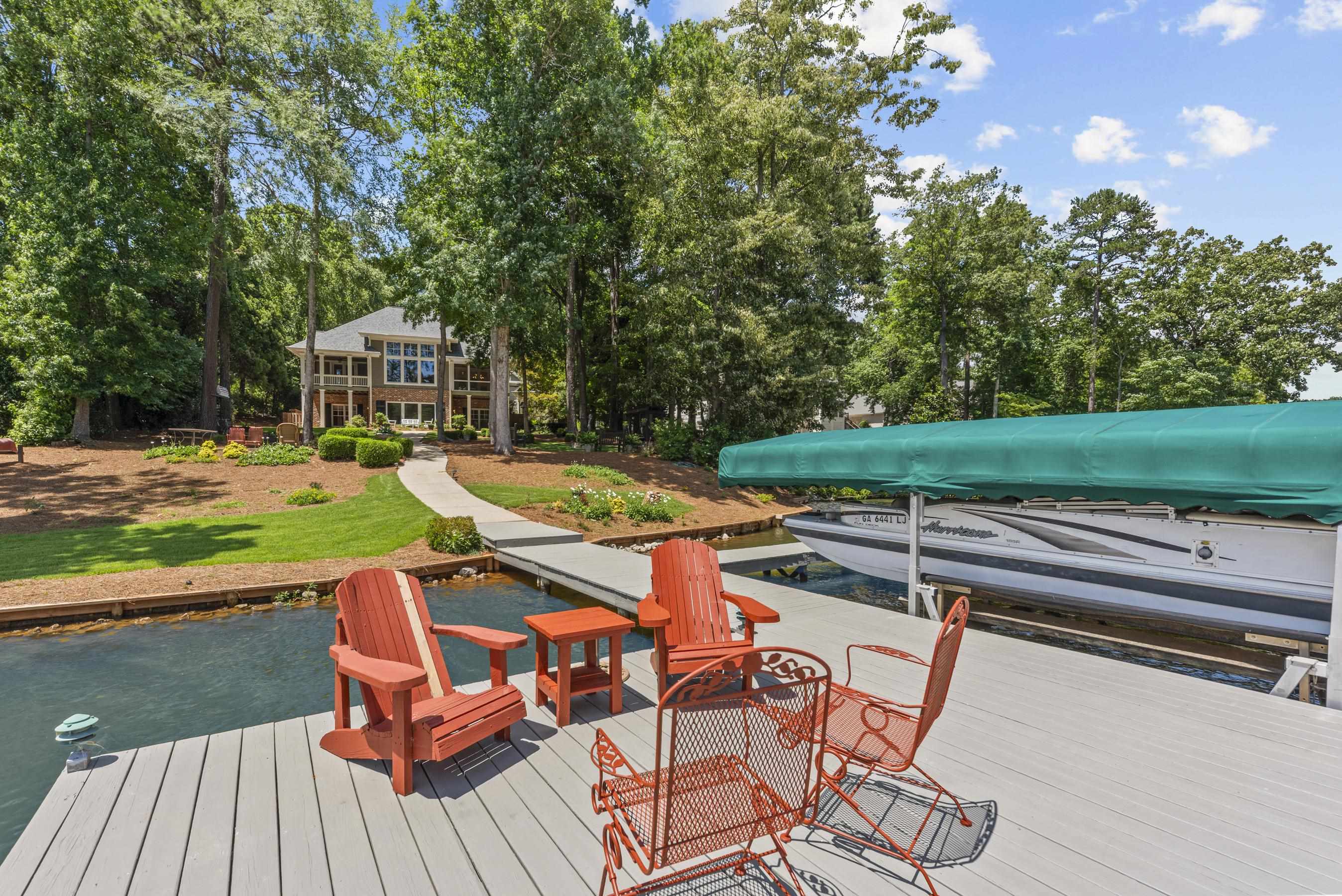 1370 WINGED FOOT DRIVE