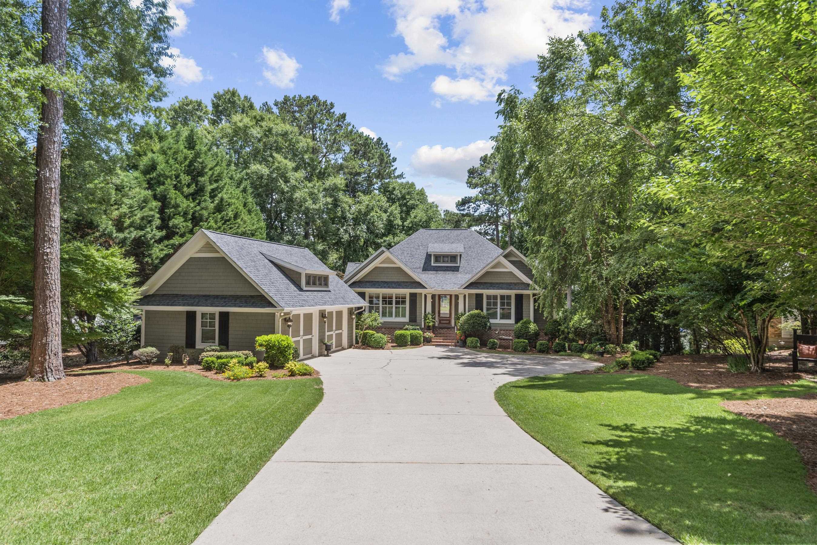 1370 WINGED FOOT DRIVE