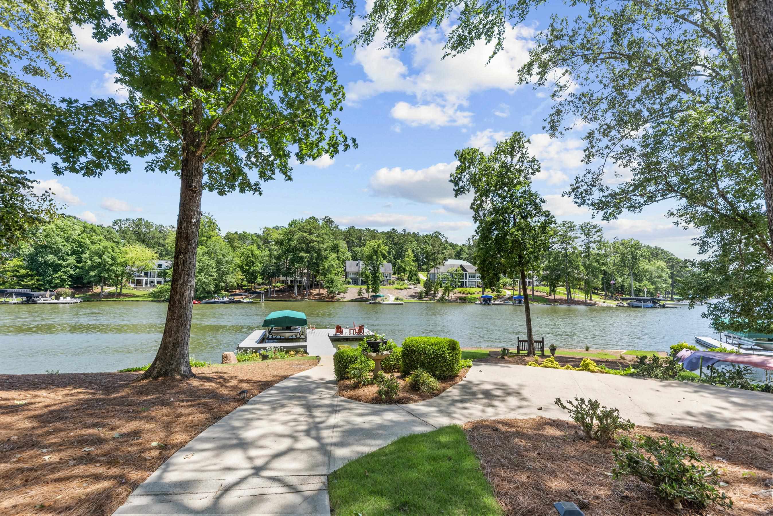 1370 WINGED FOOT DRIVE