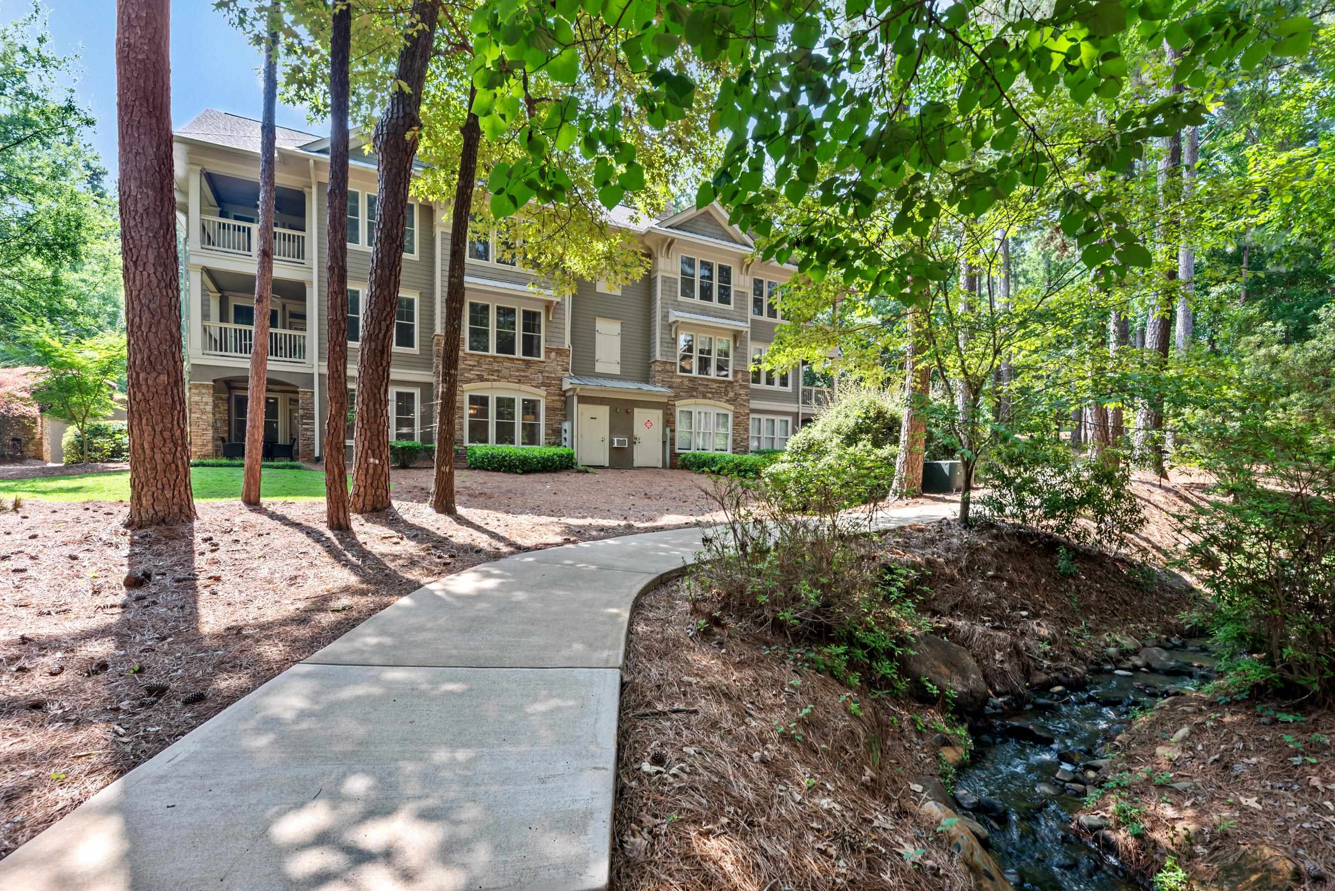 1010B PORTAGE TRAIL