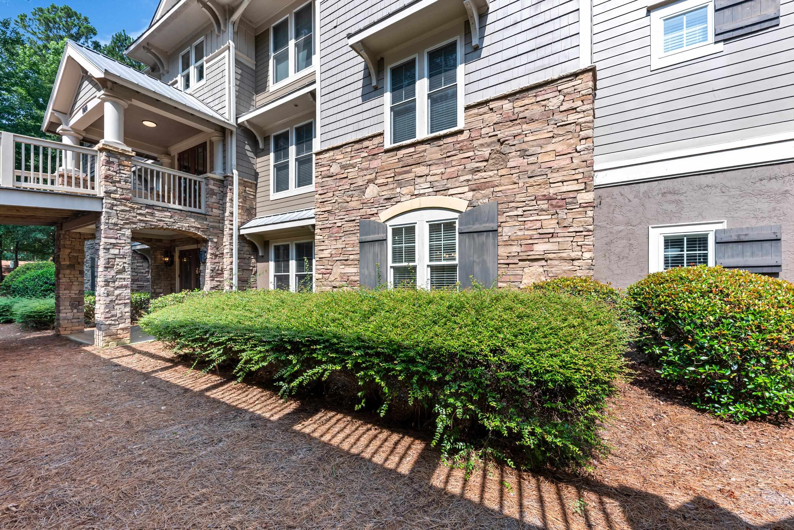 1010B PORTAGE TRAIL