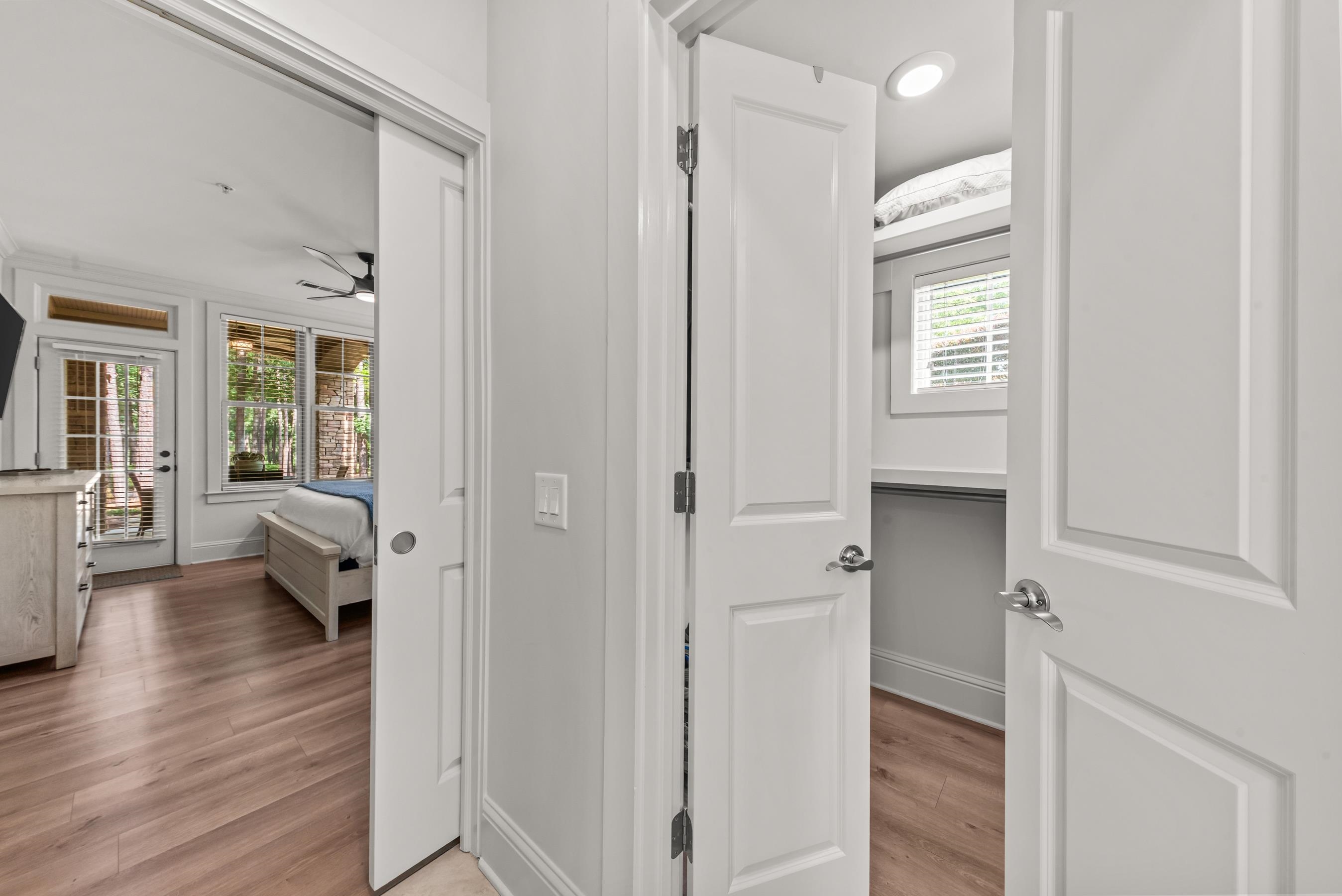 1010B PORTAGE TRAIL