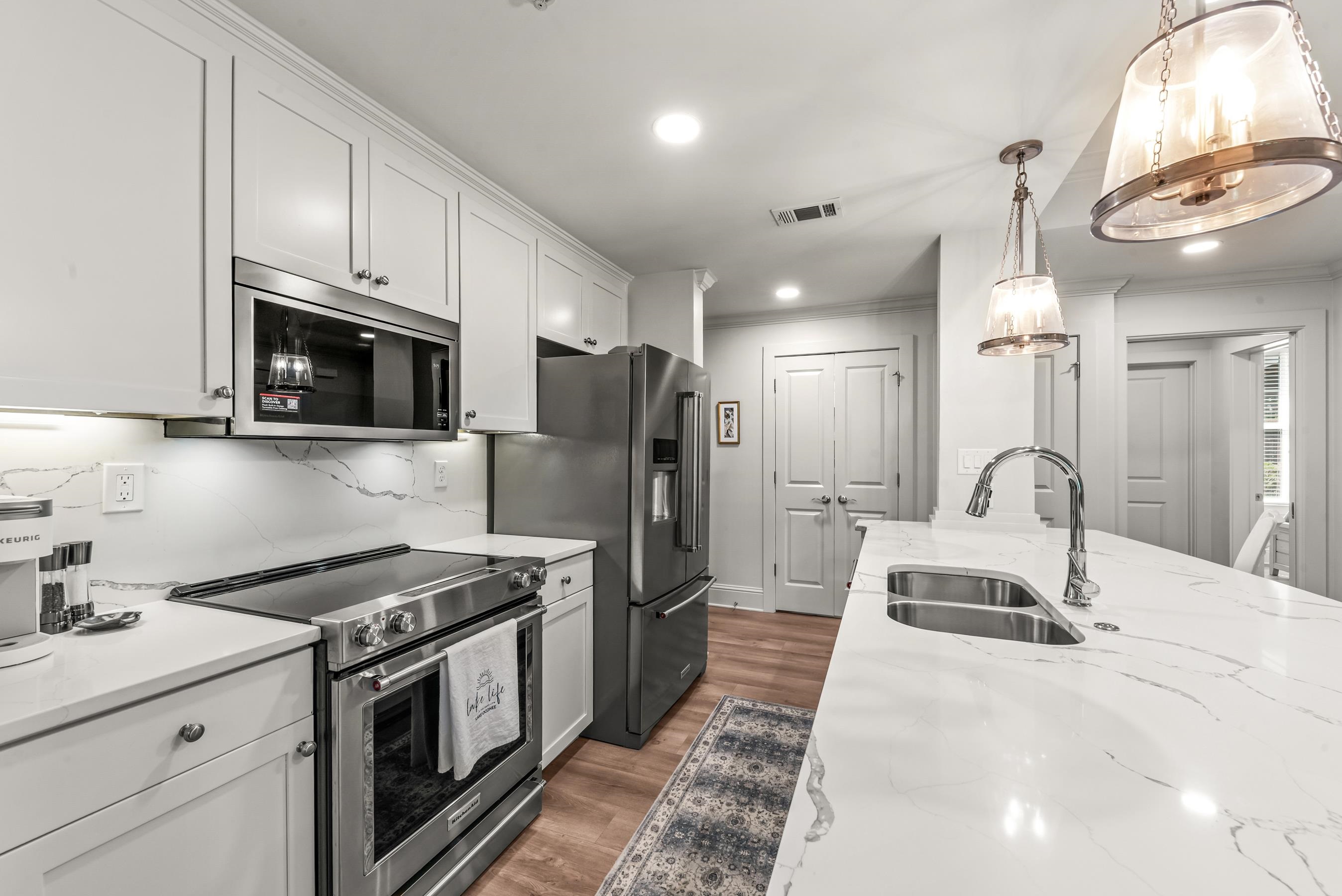 1010B PORTAGE TRAIL