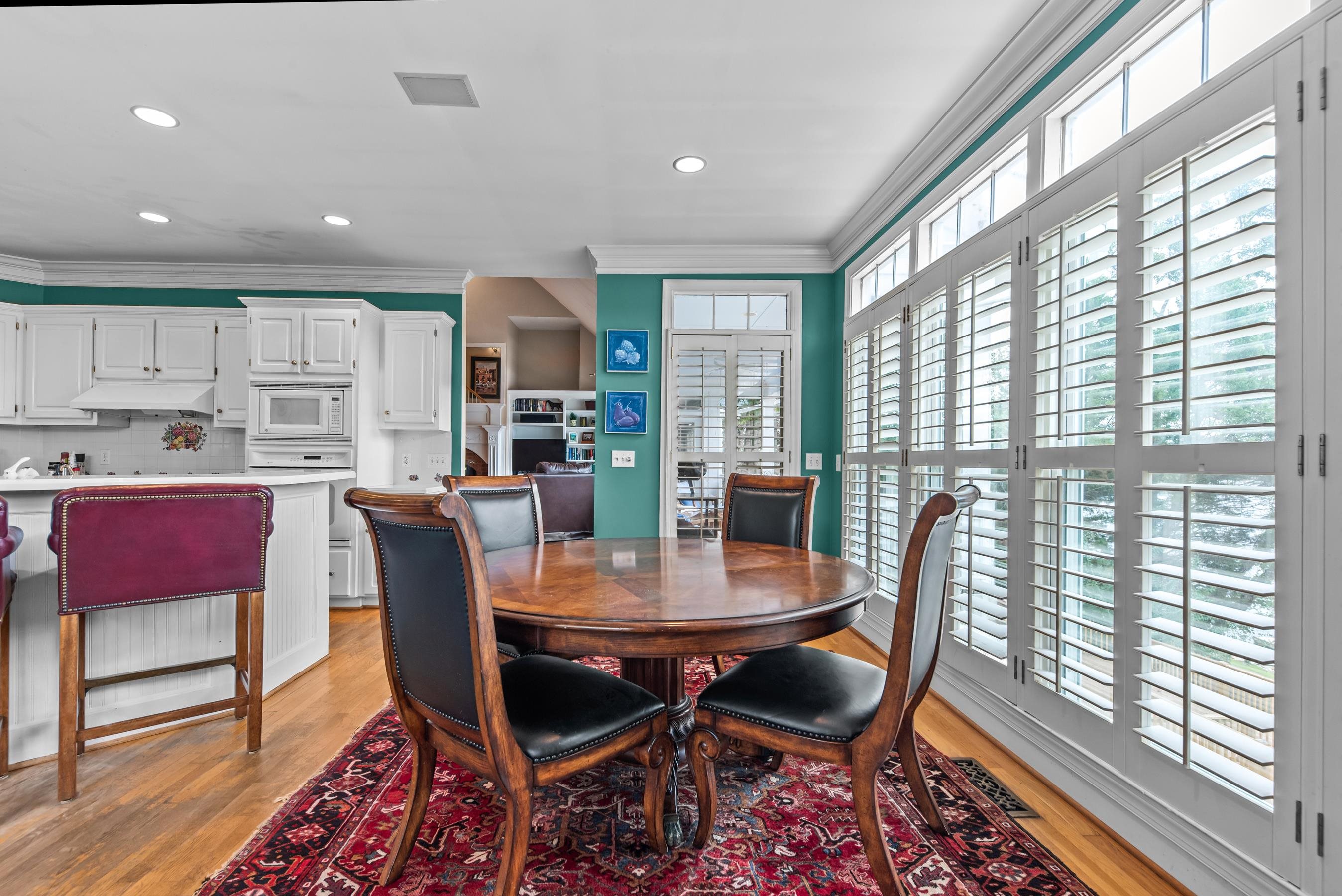 1651 LIGHTHOUSE CIRCLE