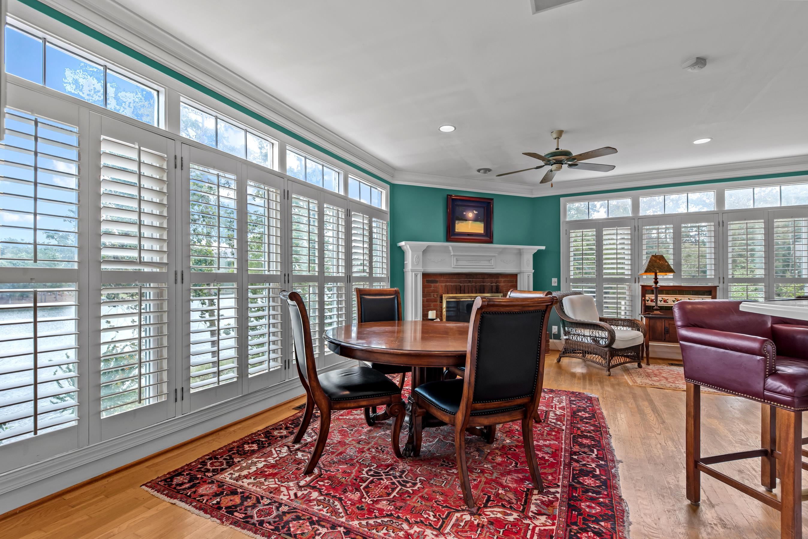 1651 LIGHTHOUSE CIRCLE