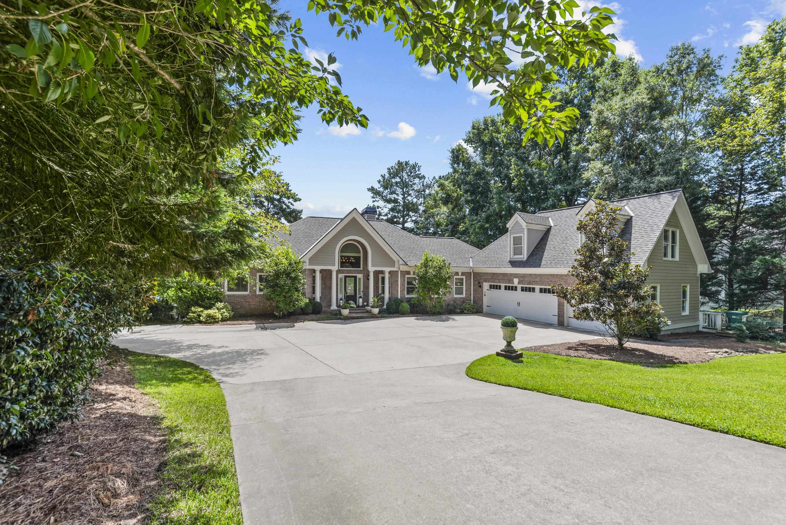 1080 SHOAL CREEK COURT