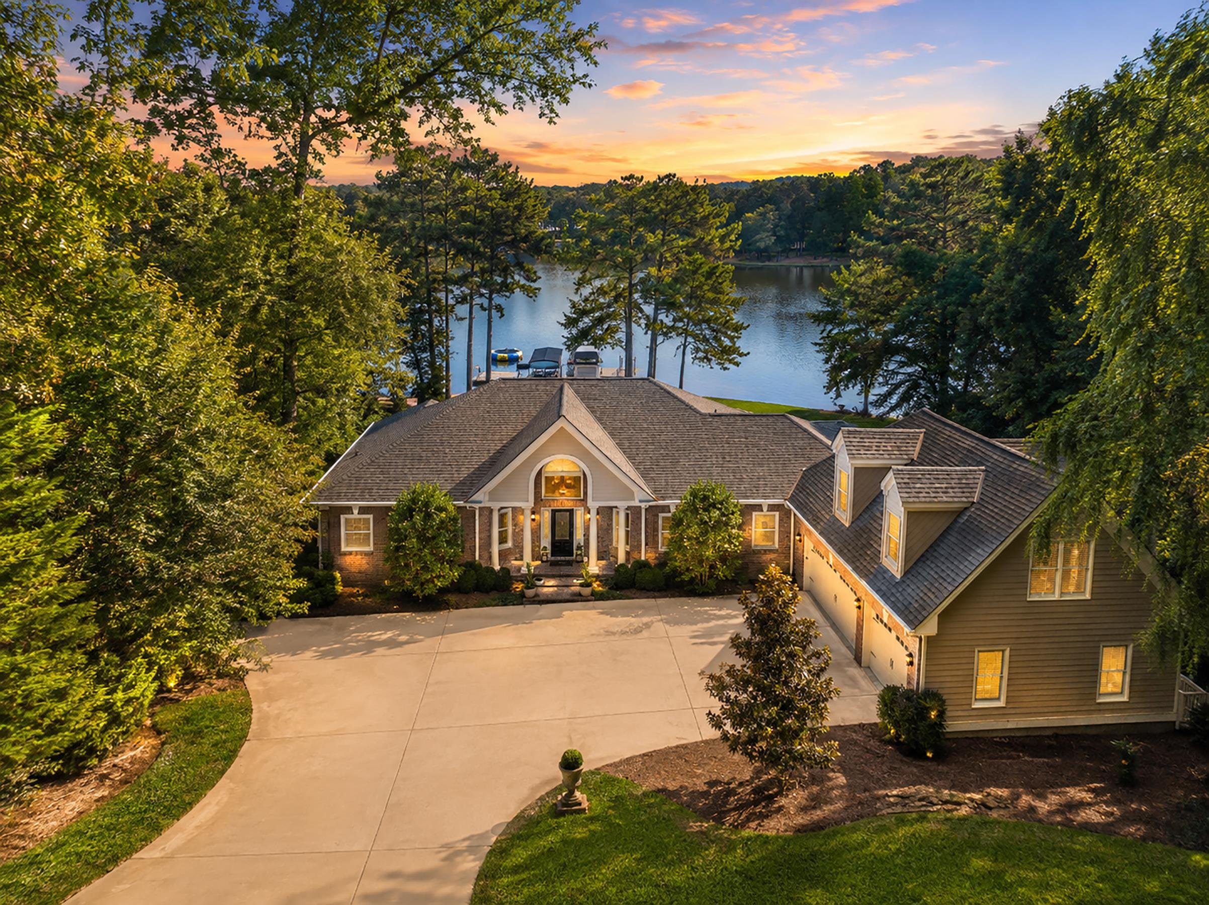 1080 SHOAL CREEK COURT