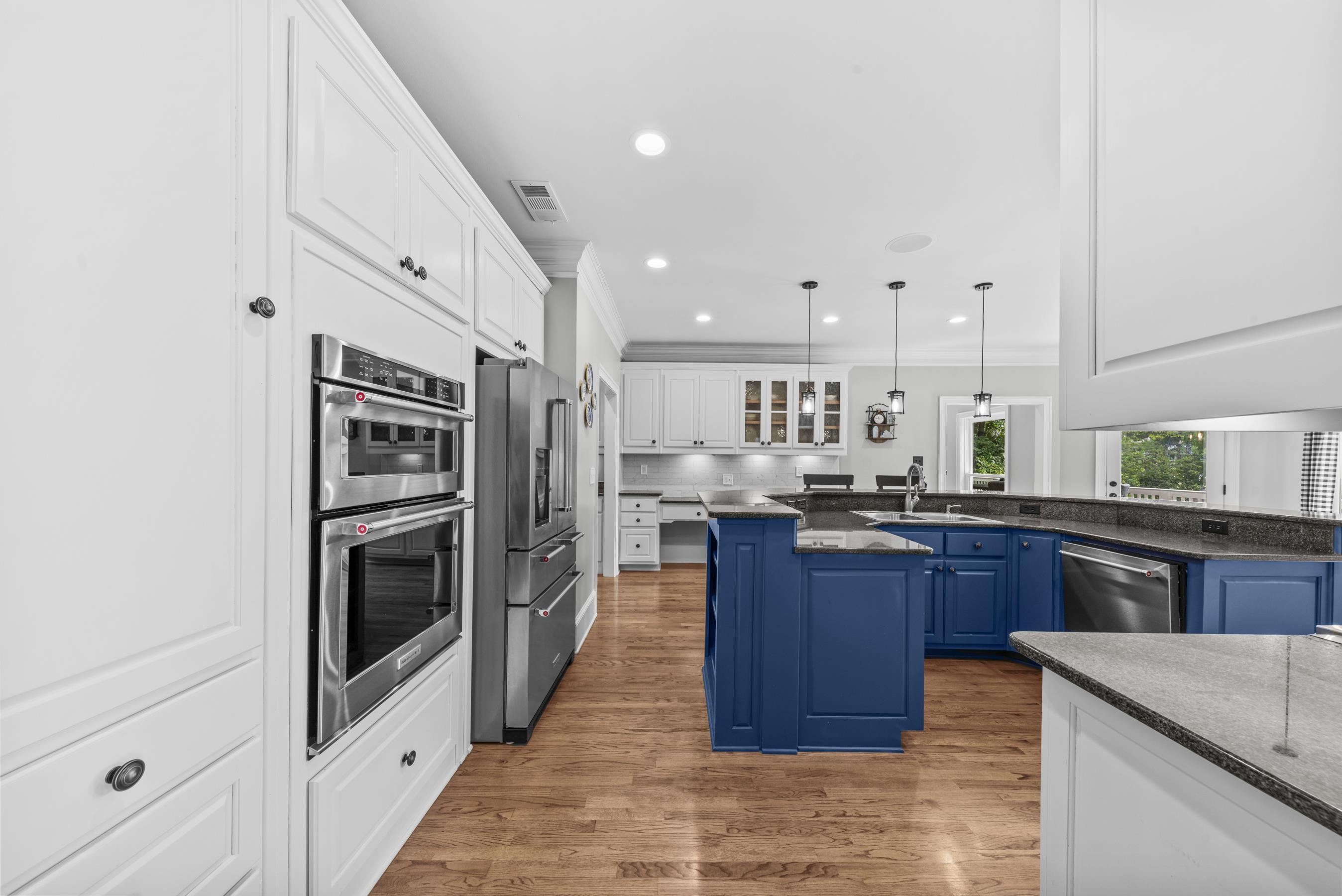1080 SHOAL CREEK COURT