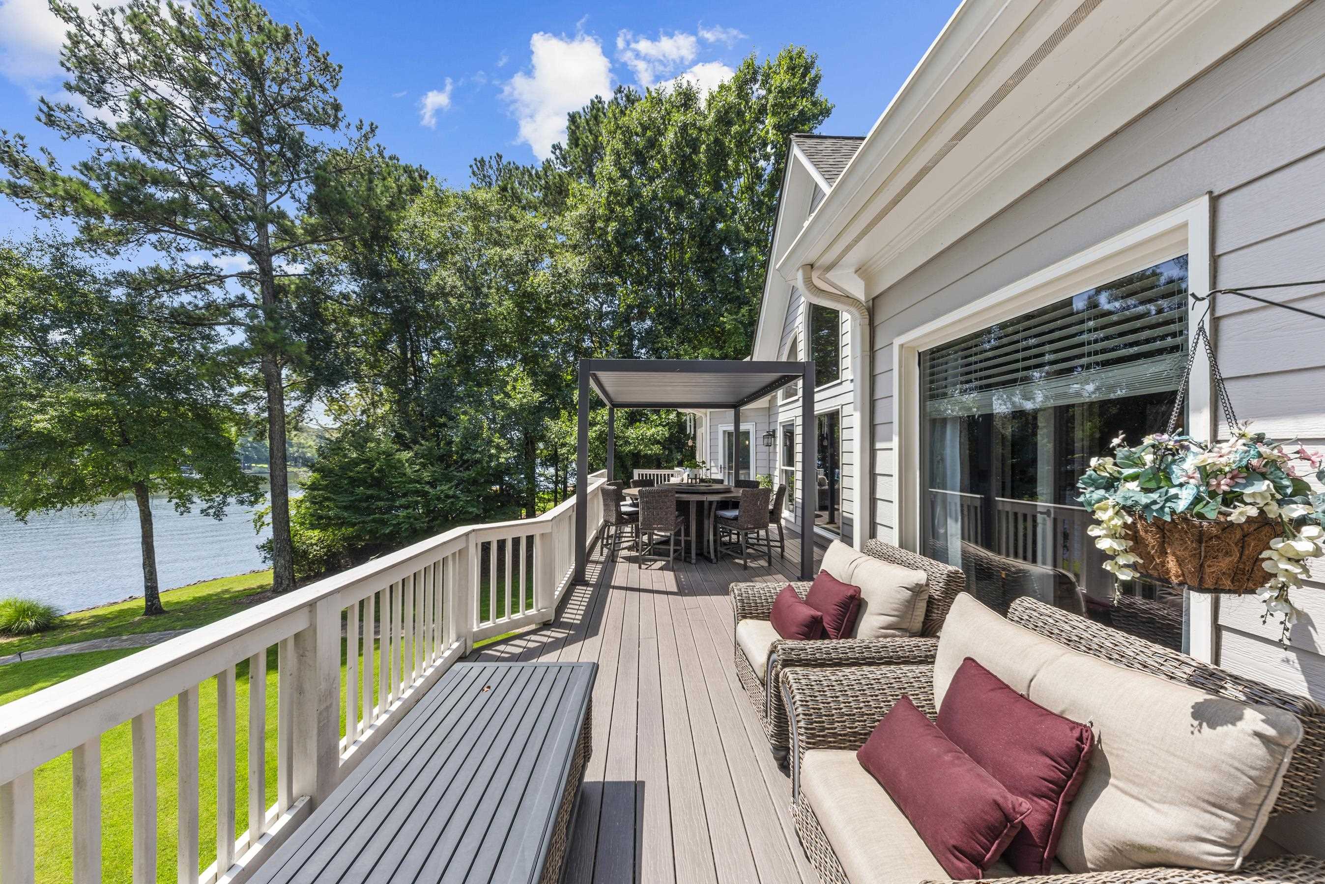1080 SHOAL CREEK COURT