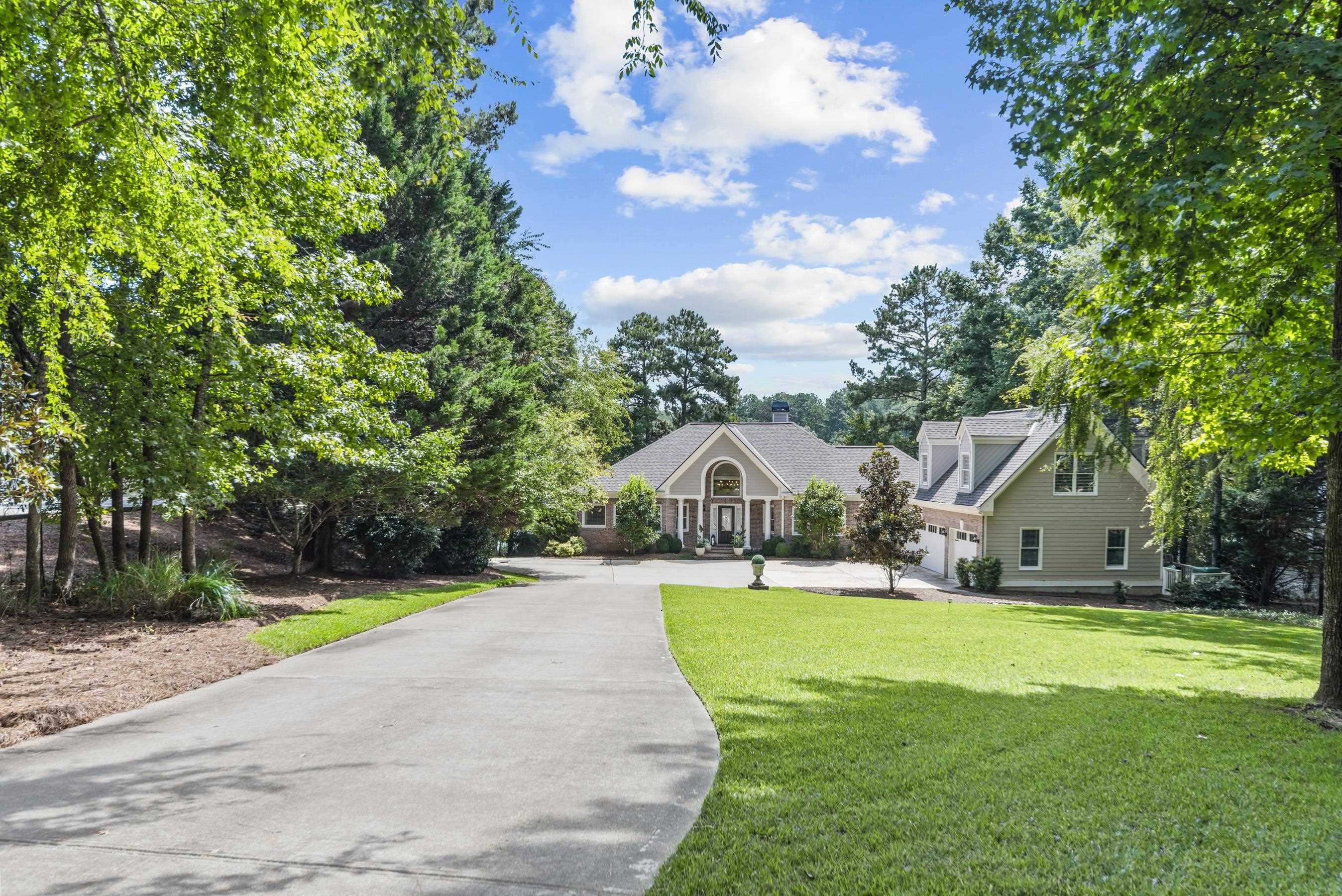 1080 SHOAL CREEK COURT