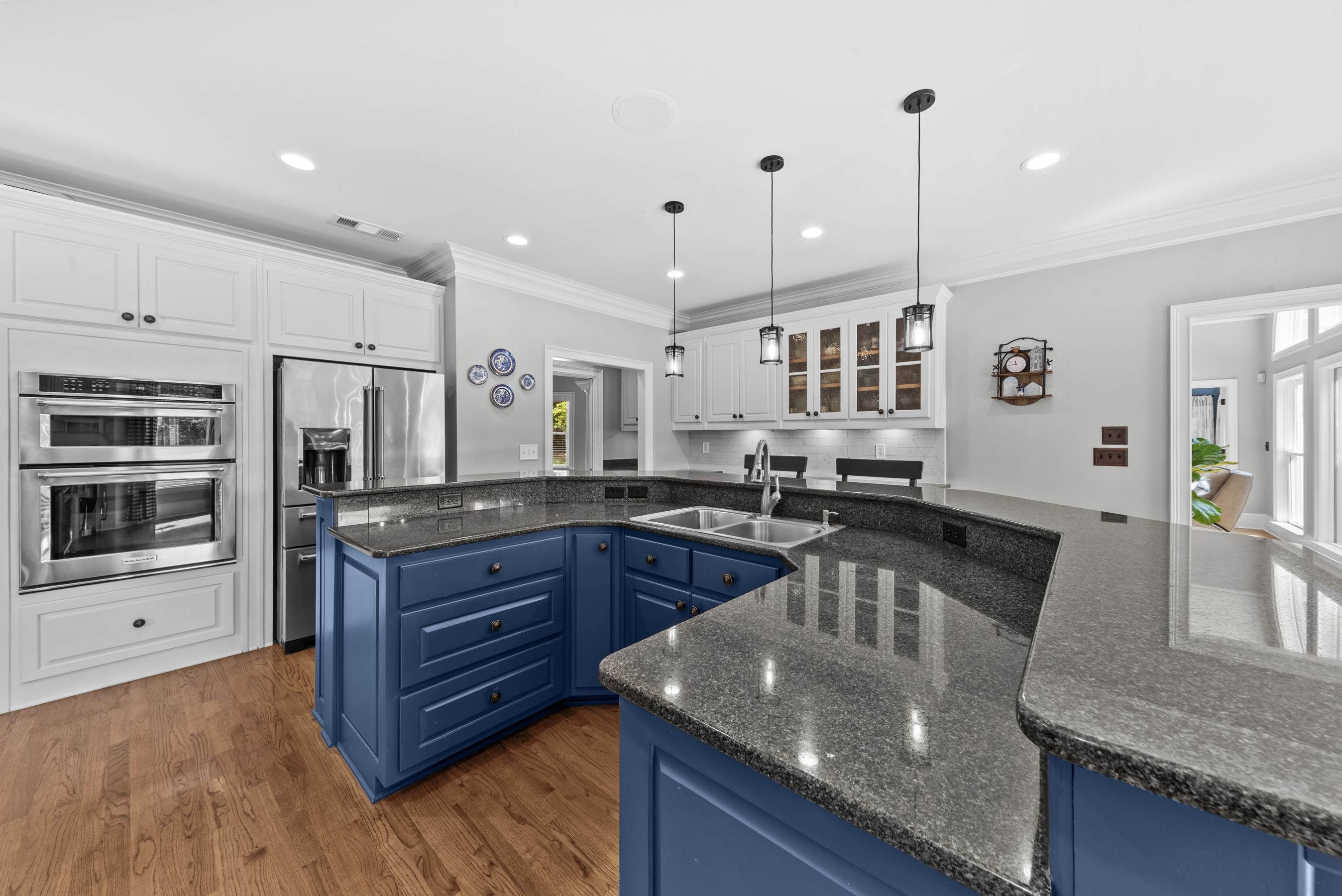 1080 SHOAL CREEK COURT