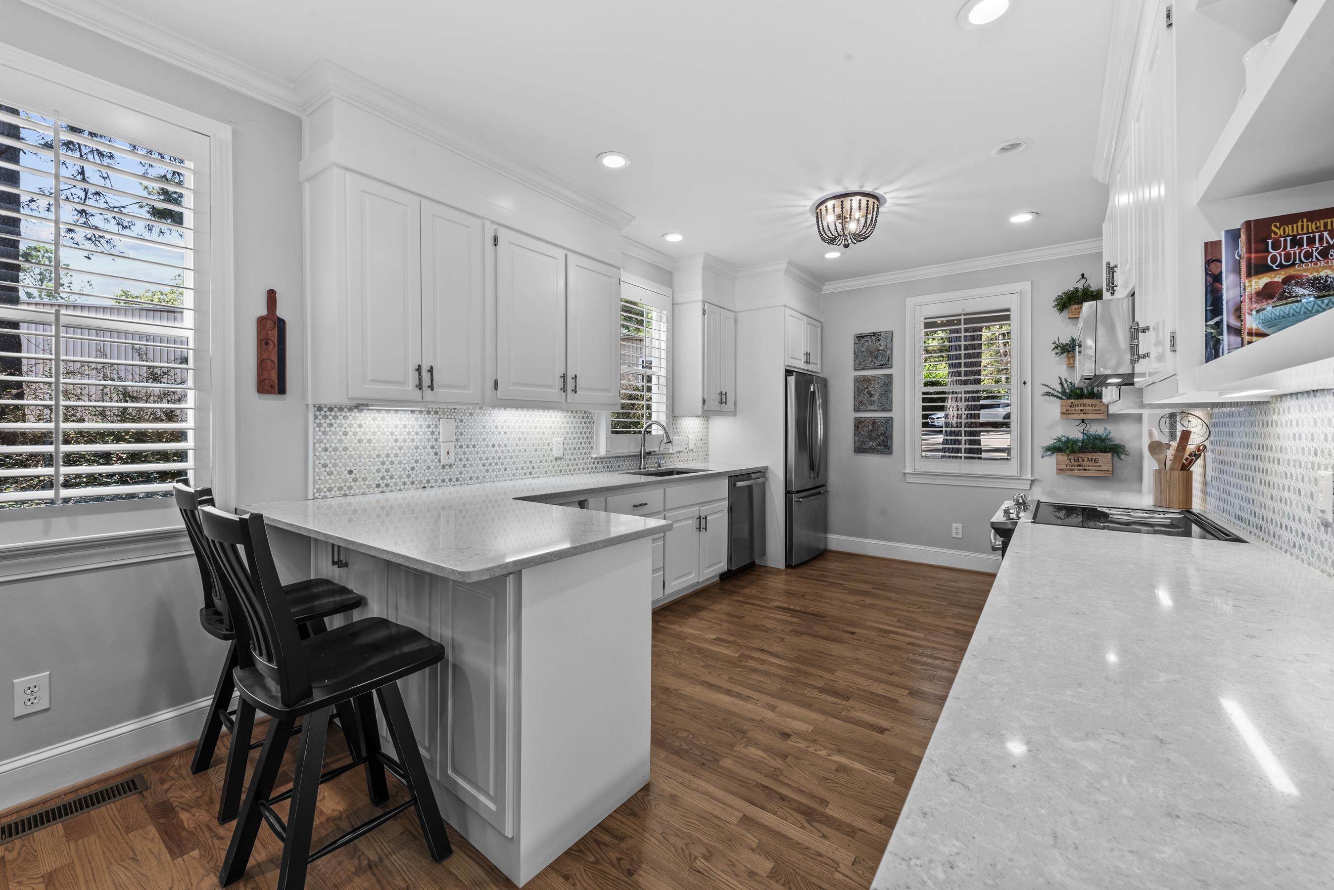 155 OAKTON SOUTH