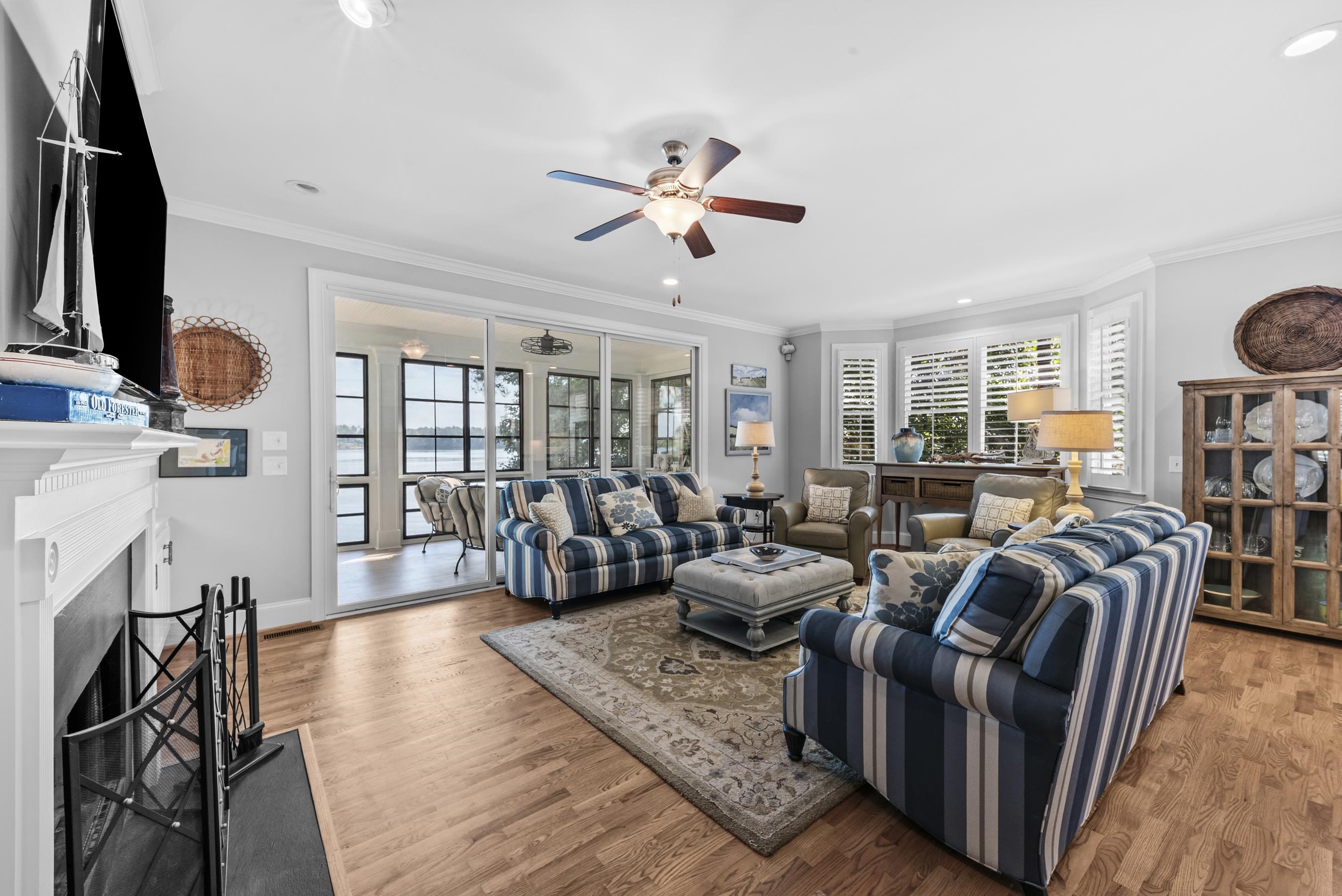 155 OAKTON SOUTH