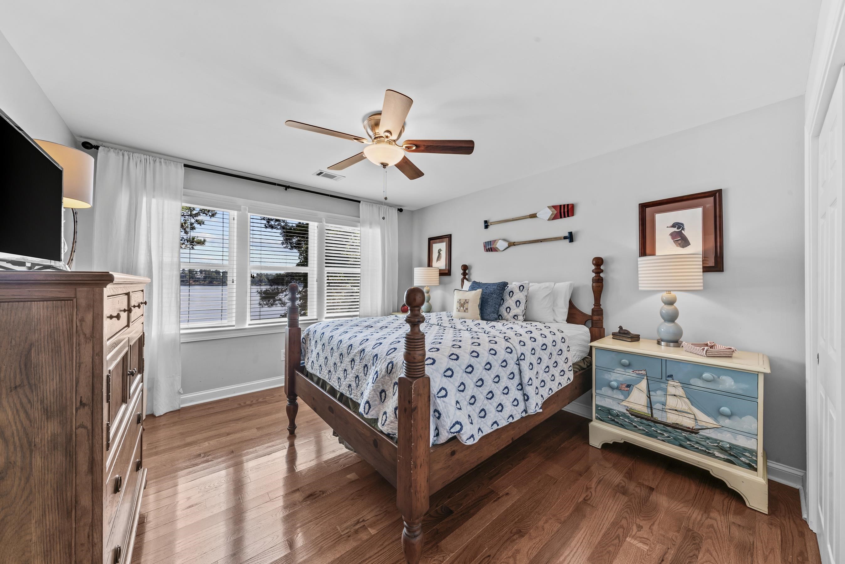 155 OAKTON SOUTH
