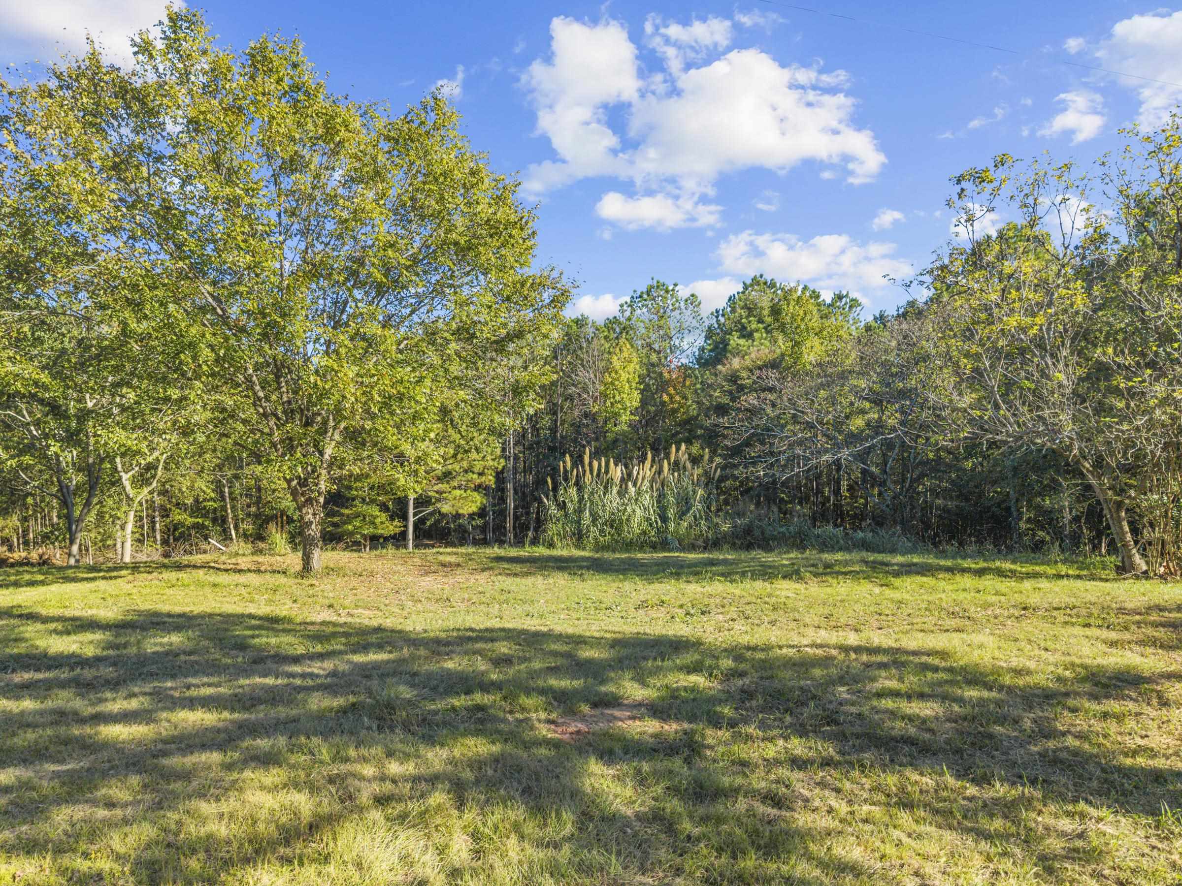 13.5 Acres VEAZEY ROAD Unit: SL565/6