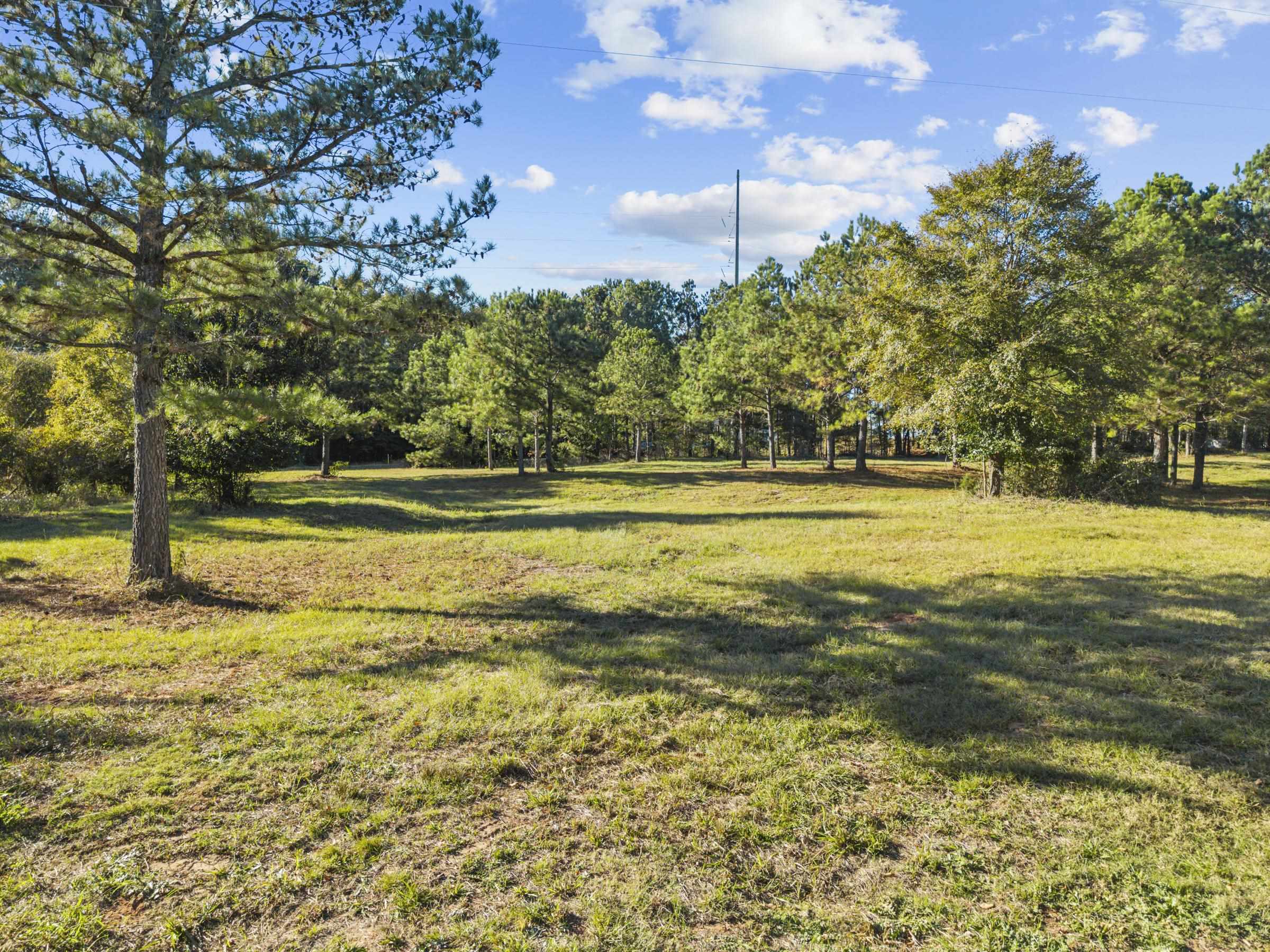 13.5 Acres VEAZEY ROAD Unit: SL565/6