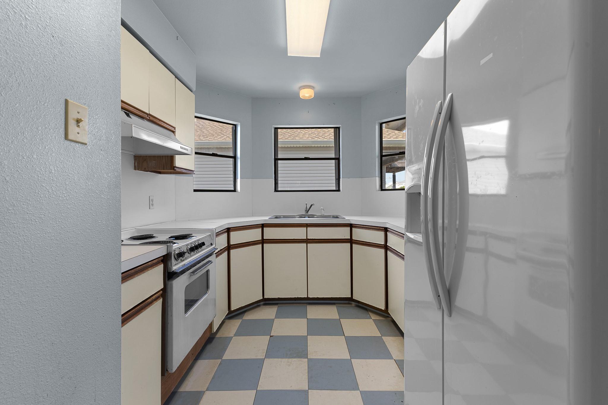 22311 Isle View Drive