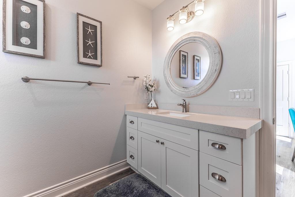 13111 Buccaneer Parkway